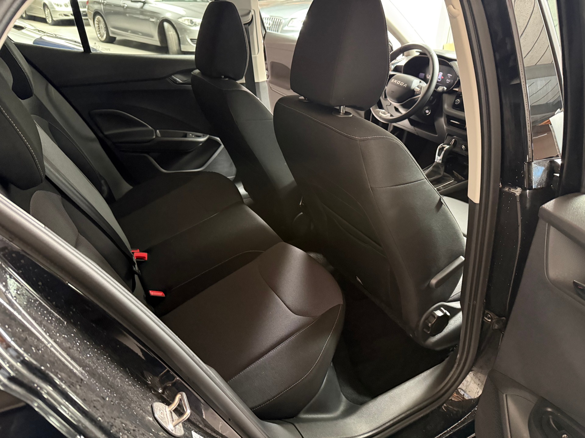 SKODA Fabia 1.0 TSI Dynamic DSG-image-14