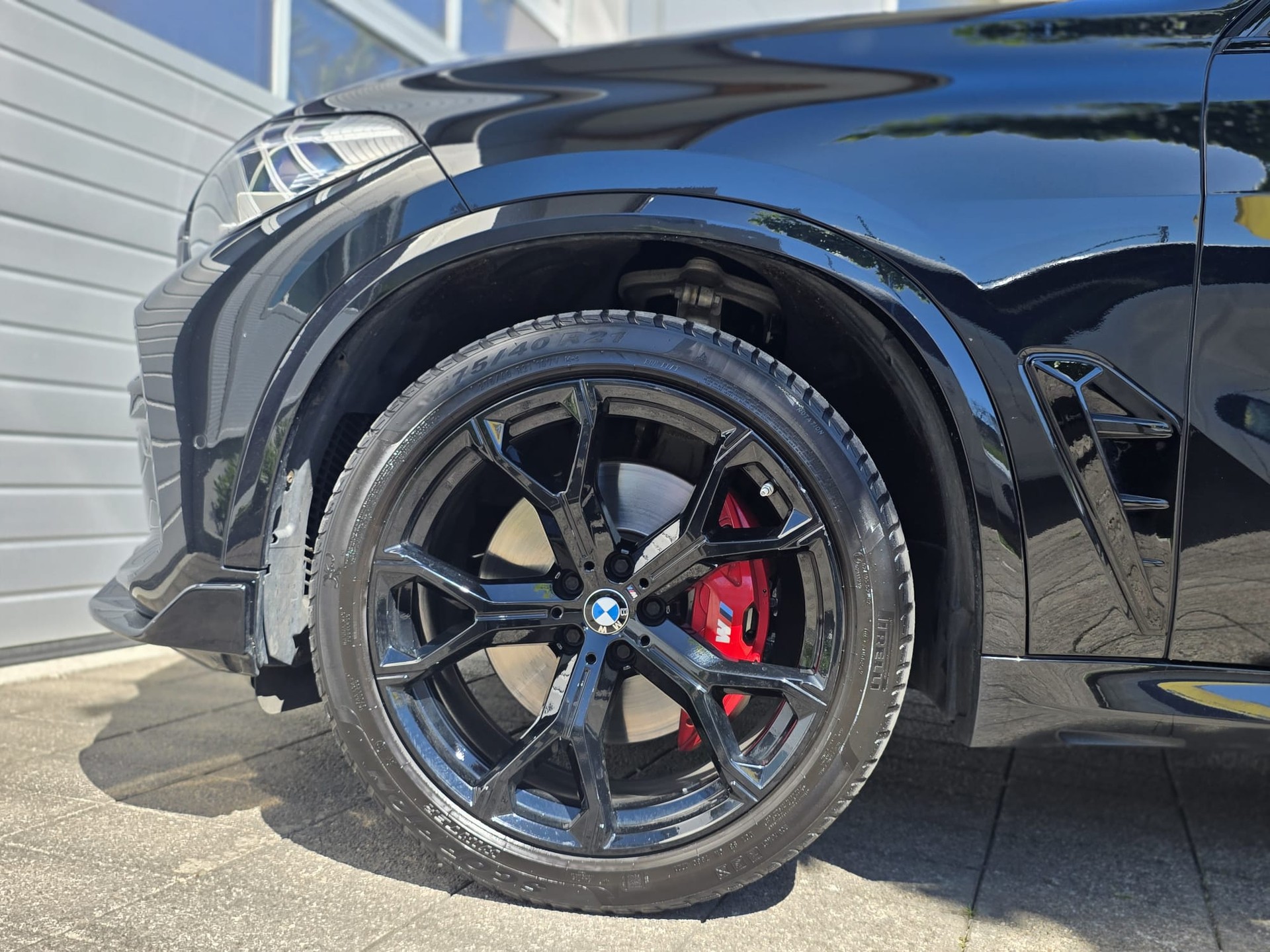 BMW X5 xDrive 48V 30d M Sport ** BLACK EDITION - ASSIZENT PAKET -PANORMA - DISZANSCHEIBEN -FRONT LIPPE - SOFT LOSE - ADAPRIVE LED **-showroom-element-3