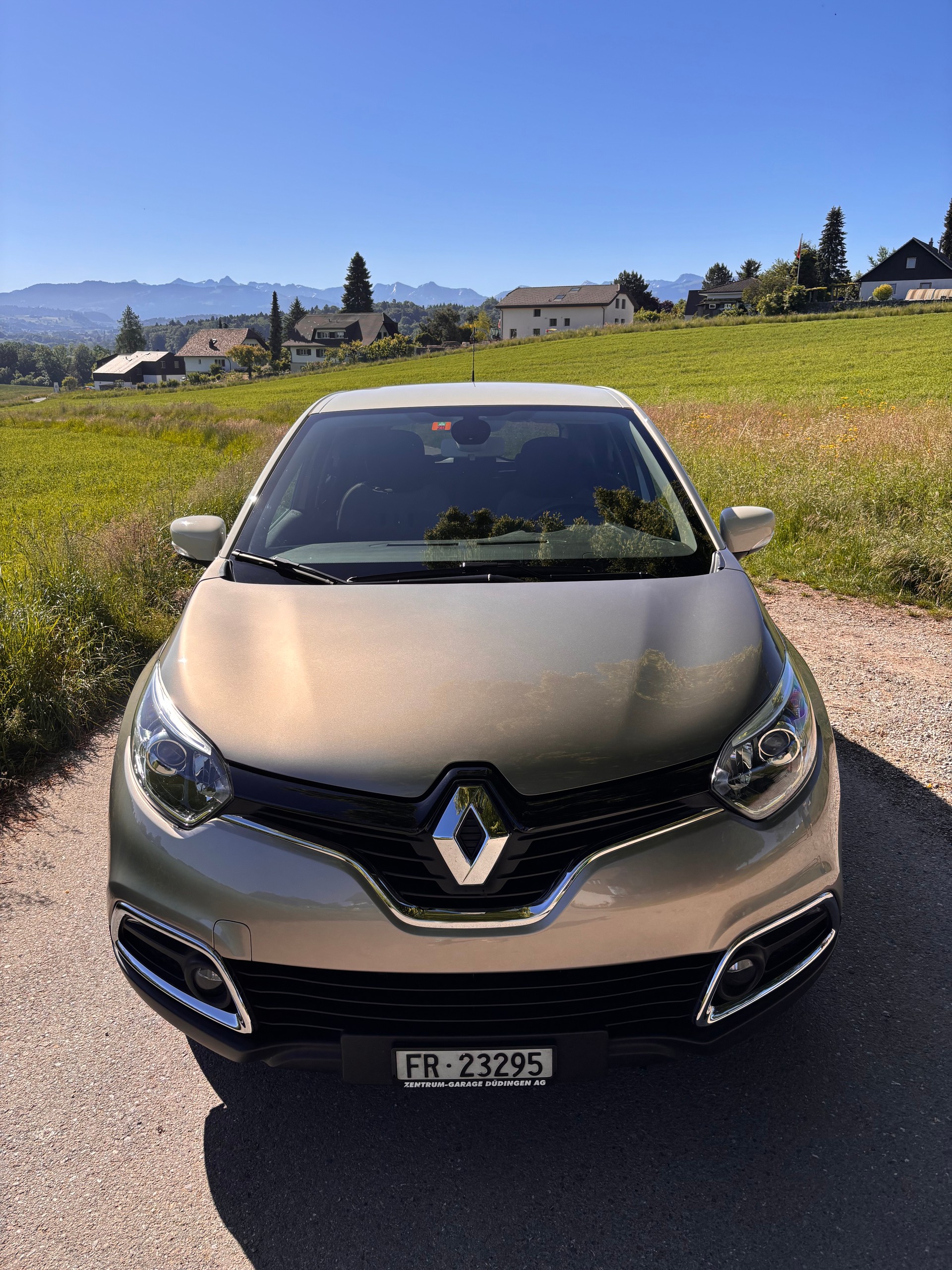 RENAULT 1.2 TCe Privilege EDC S/S-image-1