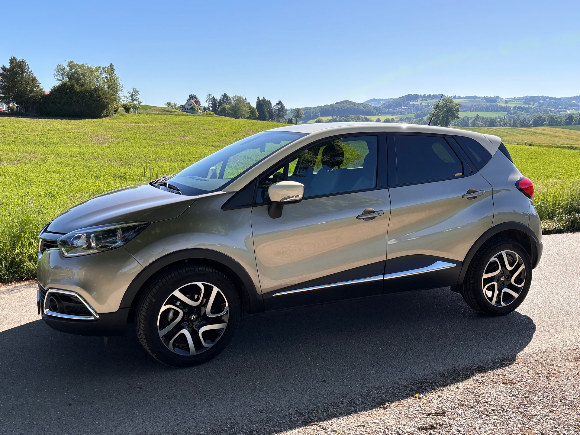 RENAULT 1.2 TCe Privilege EDC S/S-image-2