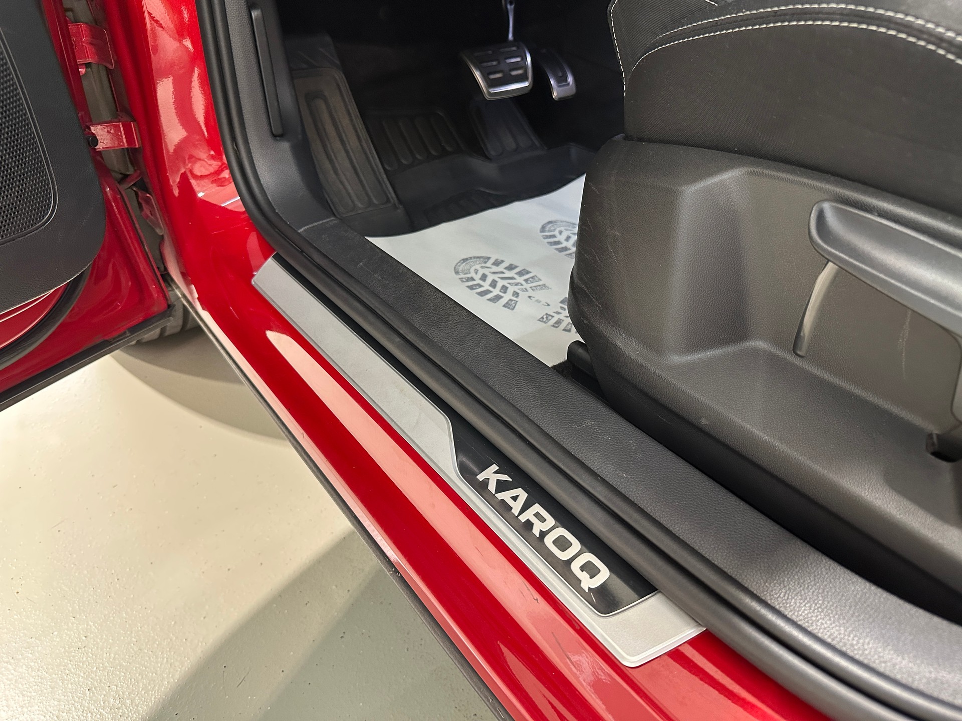 SKODA Karoq 2.0 TSI SportLine 4x4 DSG-image-30