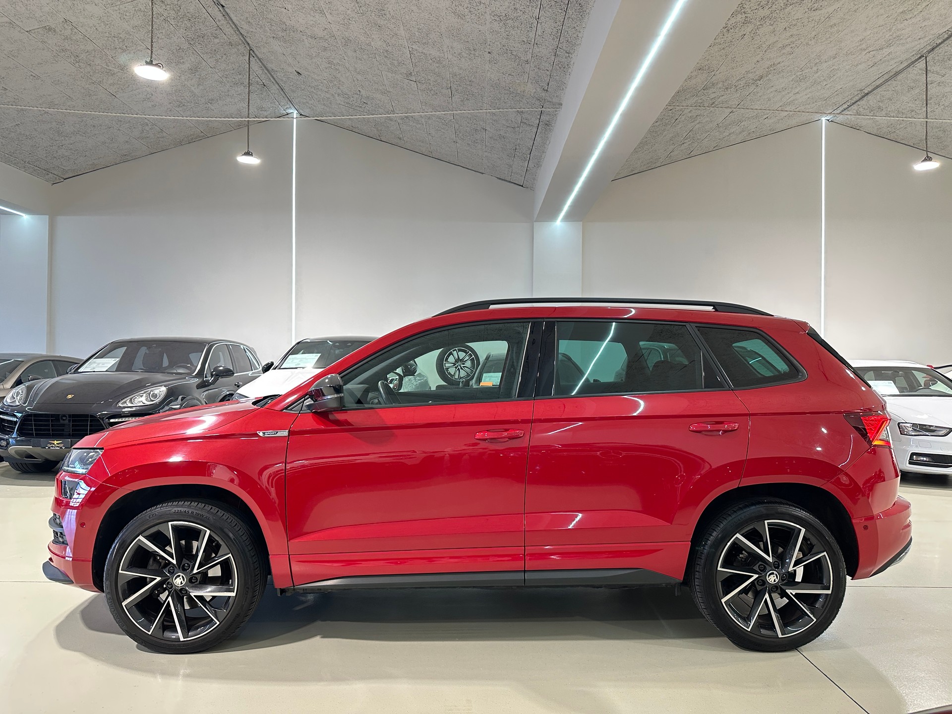 SKODA Karoq 2.0 TSI SportLine 4x4 DSG-image-4