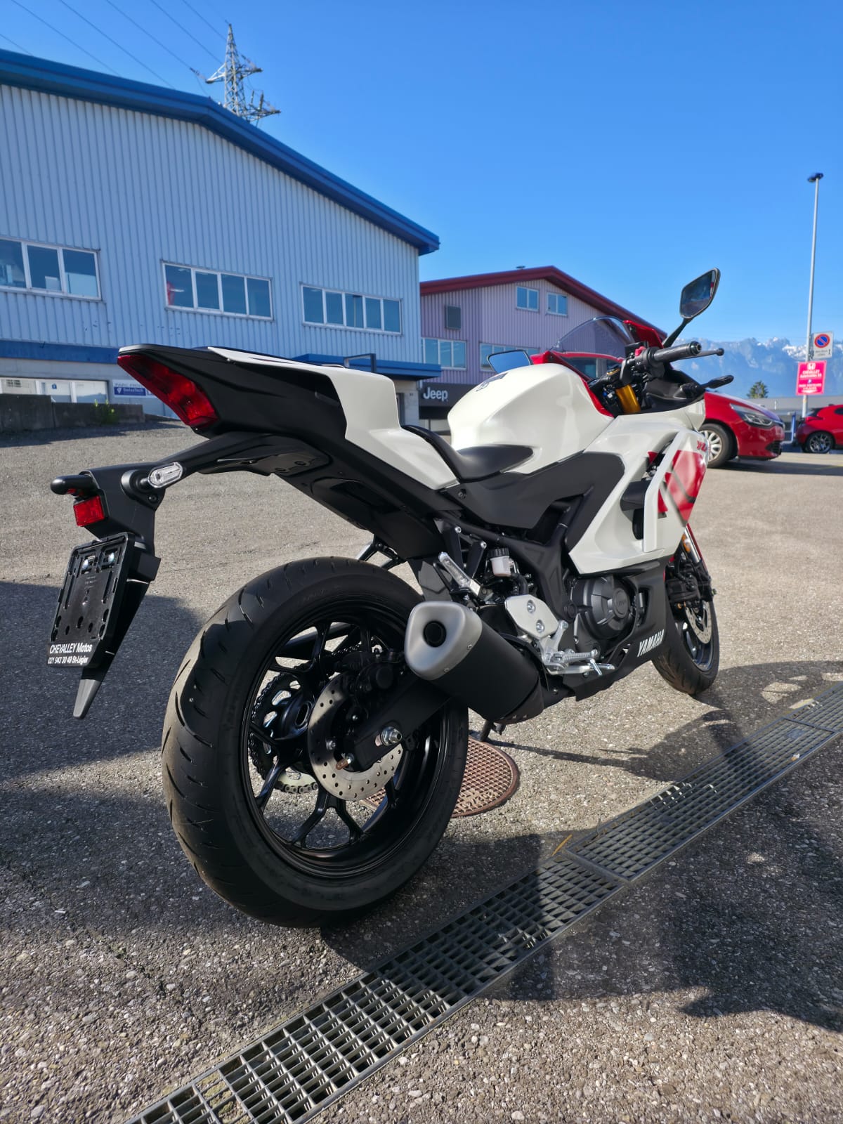 YAMAHA YZF-R3 70TH ANNIVERSAIRE-image-2