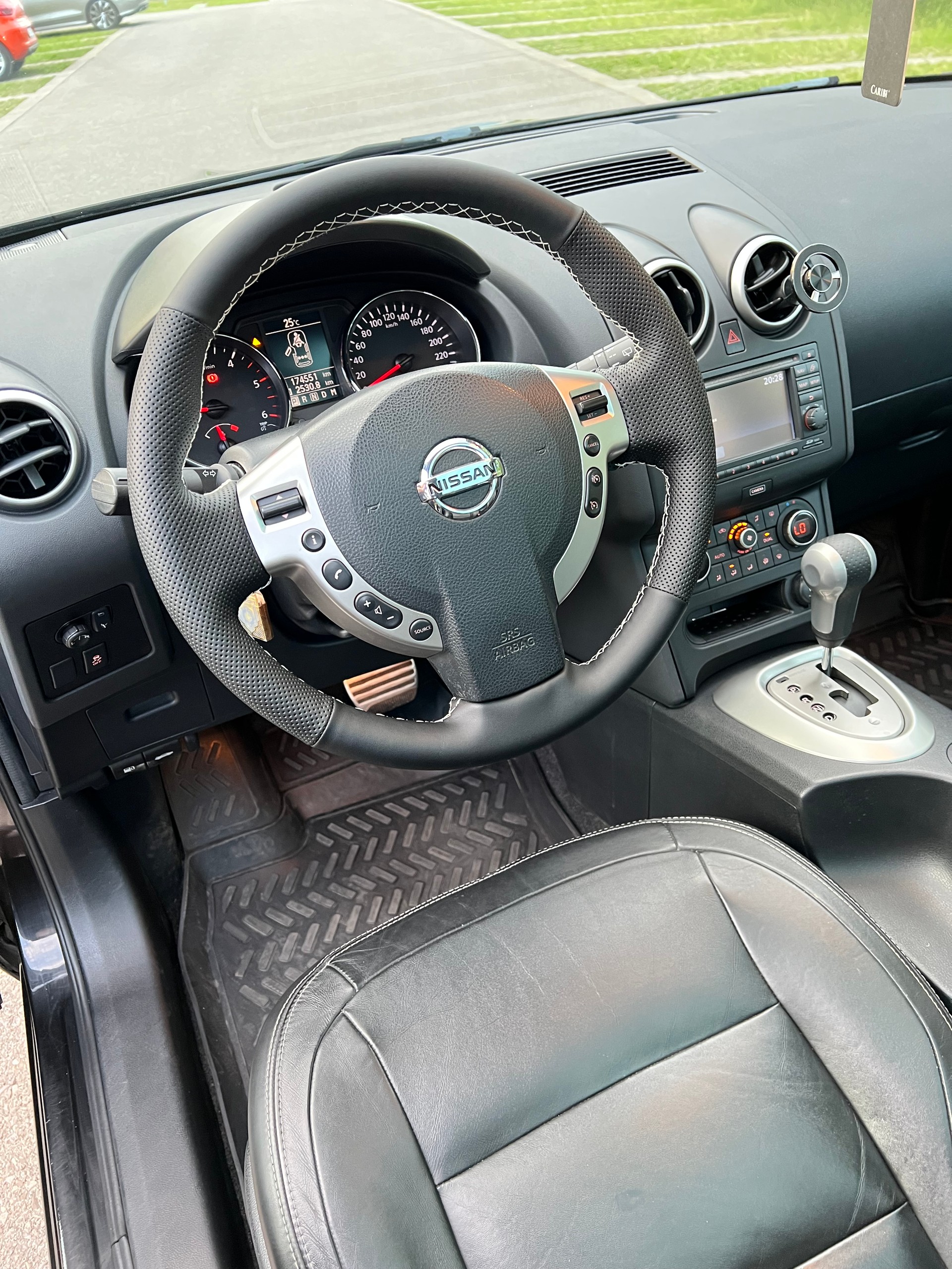 NISSAN 2.0 16V dCi 360 4x4-image-6