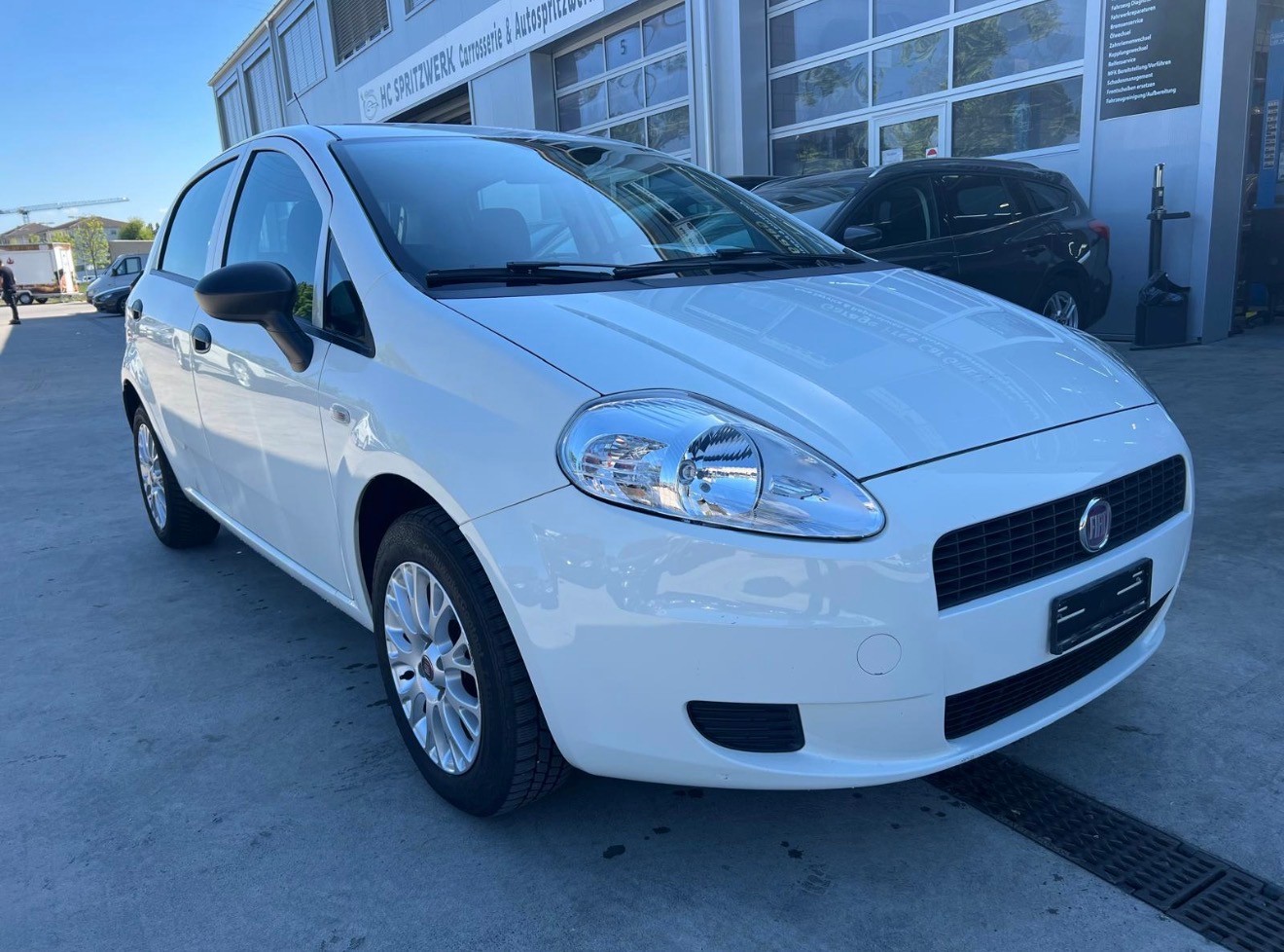 FIAT Punto Evo 1.2 Active-showroom-element-1