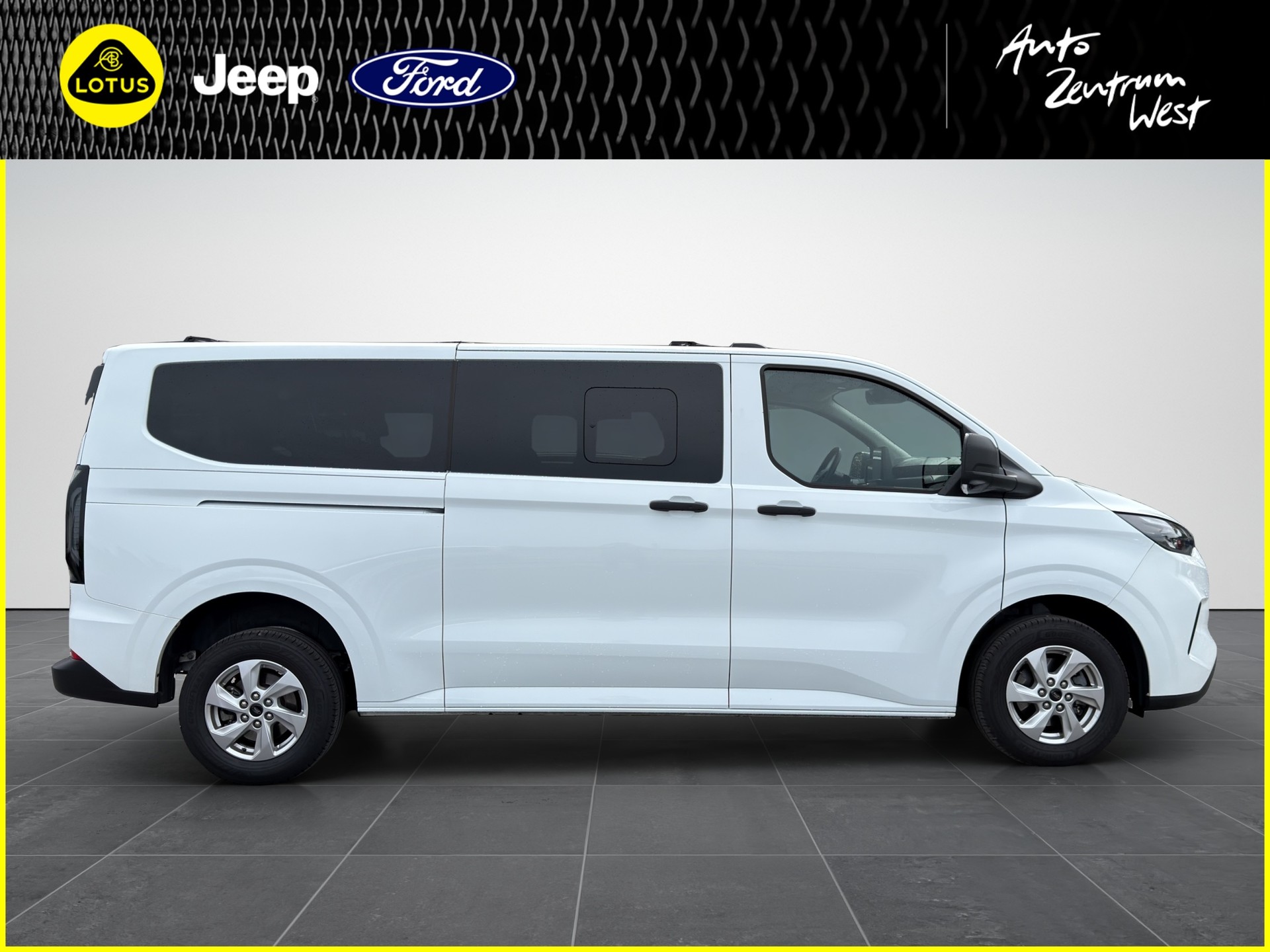 FORD Transit Custom Combi 320 L2H1 Trend Automat-image-5