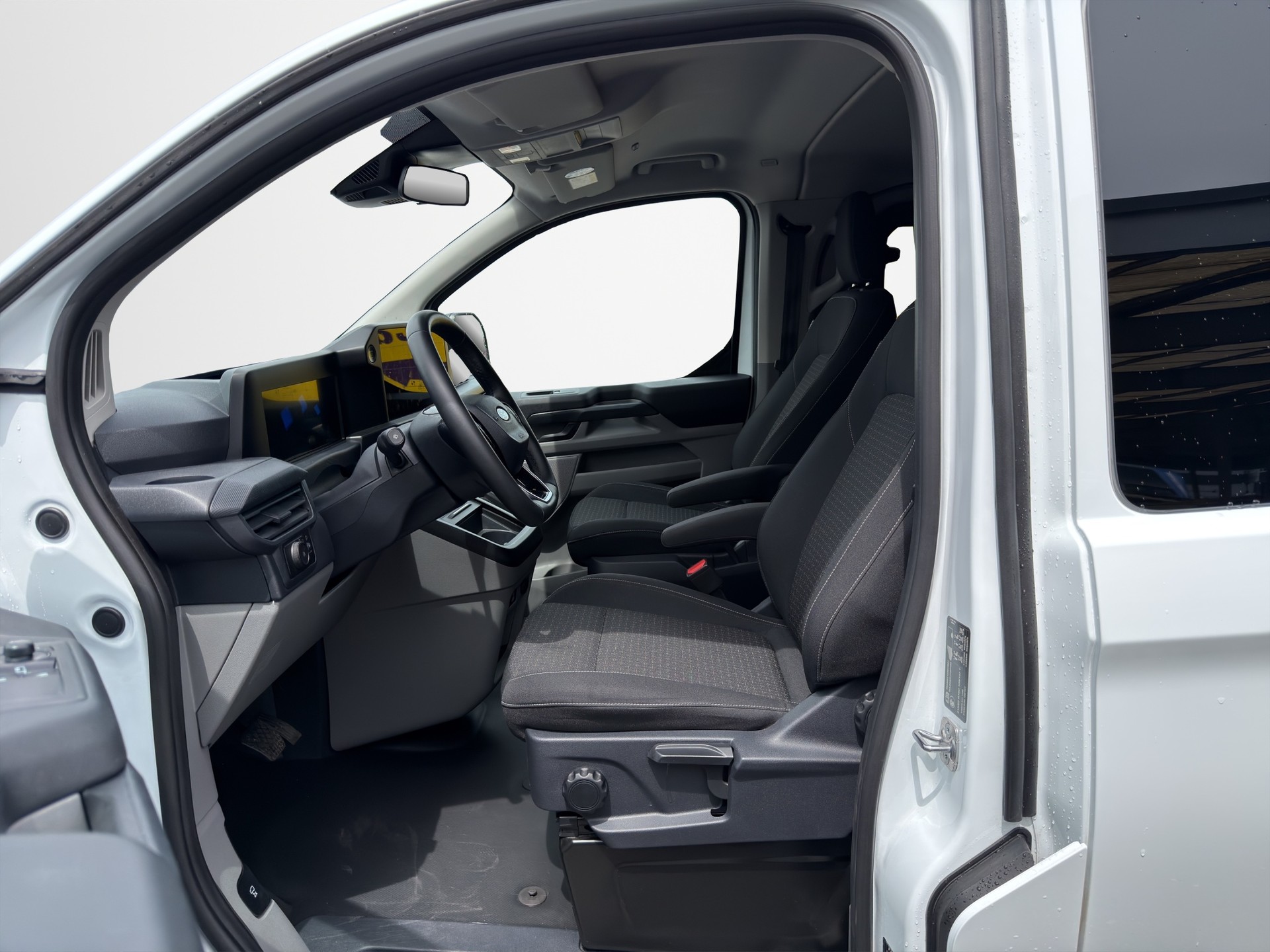 FORD Transit Custom Combi 320 L2H1 Trend Automat-image-8