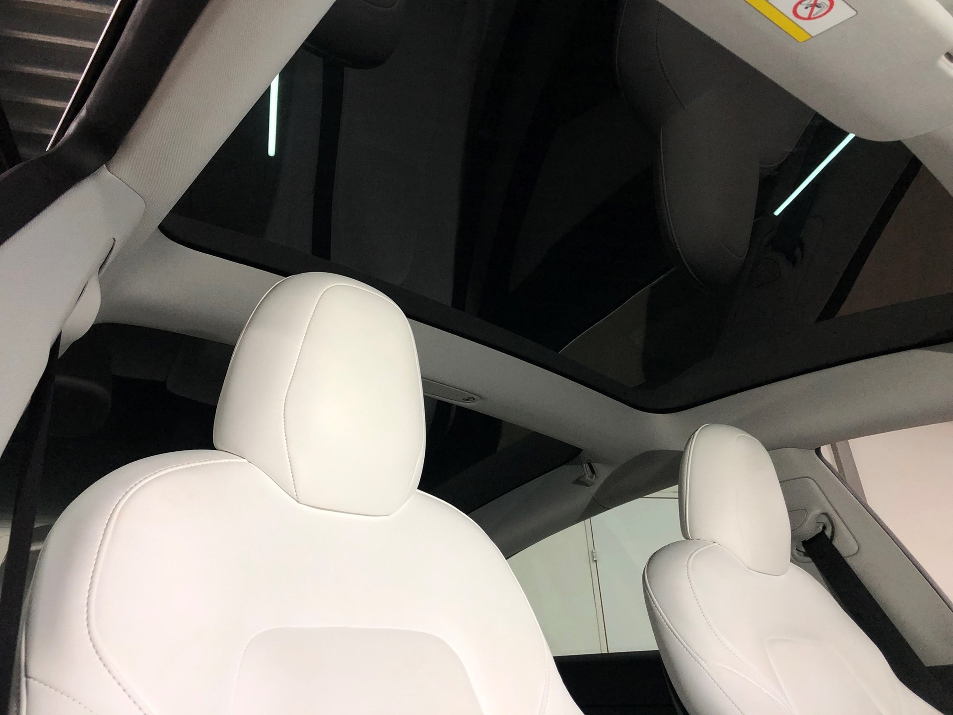 TESLA Model 3 Performance 513PS Dual Motor AWD / Autopilot 3.0 inkl. FSD-image-8