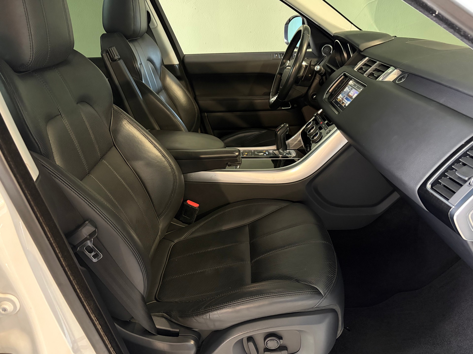 LAND ROVER Range Rover Sport 3.0 TDV6 HSE Automatic ***7Plätzer***MFK 02,2026***-image-11
