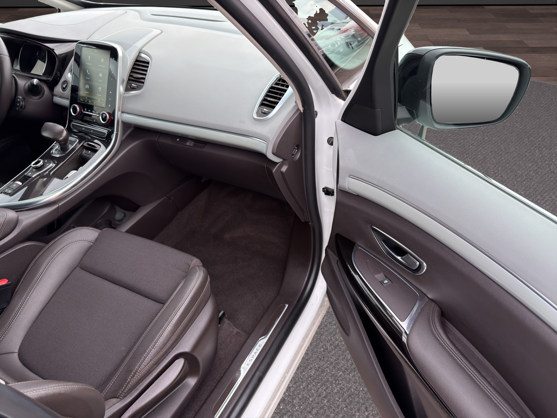 RENAULT Espace 1.6 dCi Intens EDC-image-19