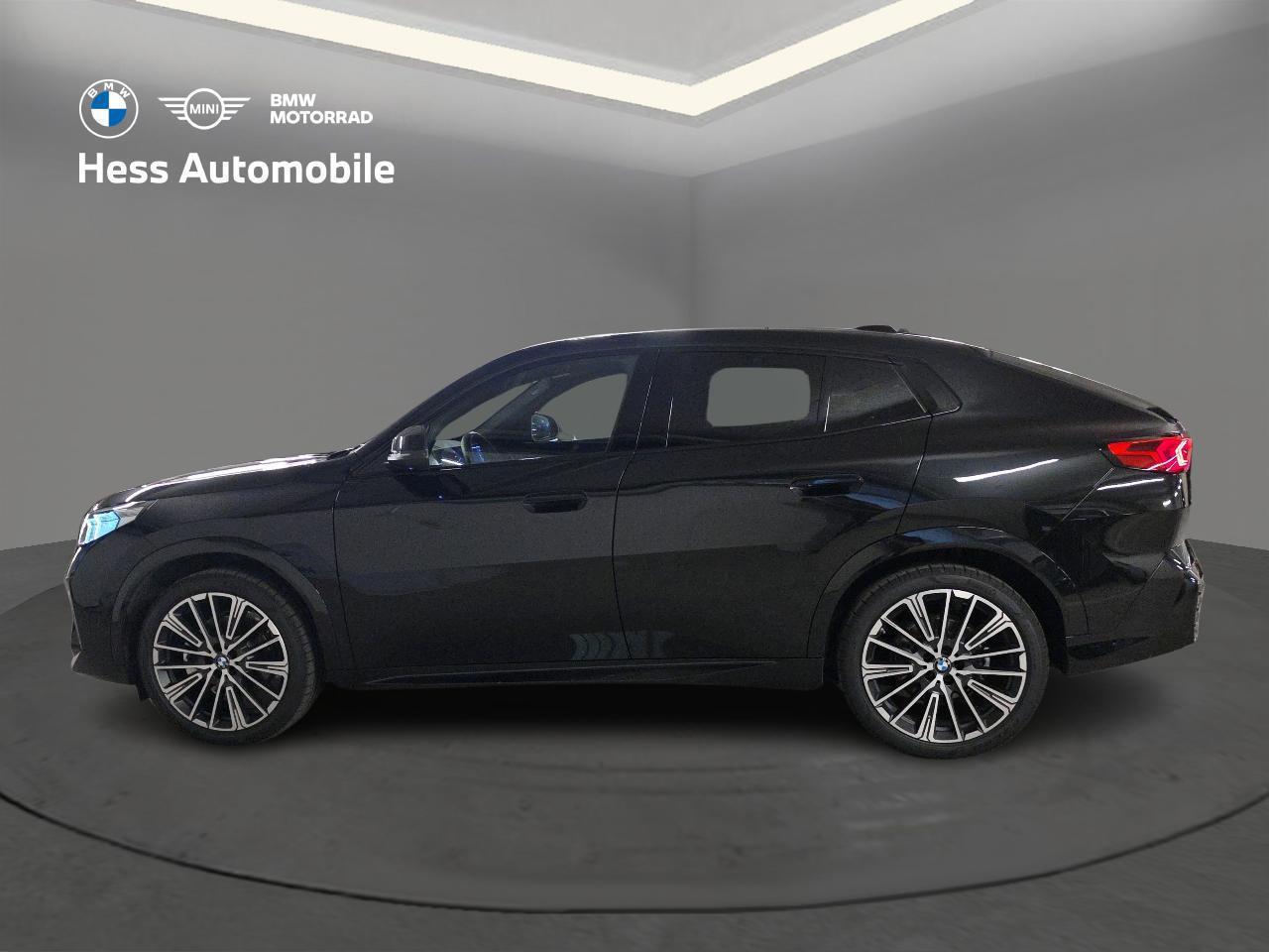 BMW iX2 30 xDrive M Sport-image-5