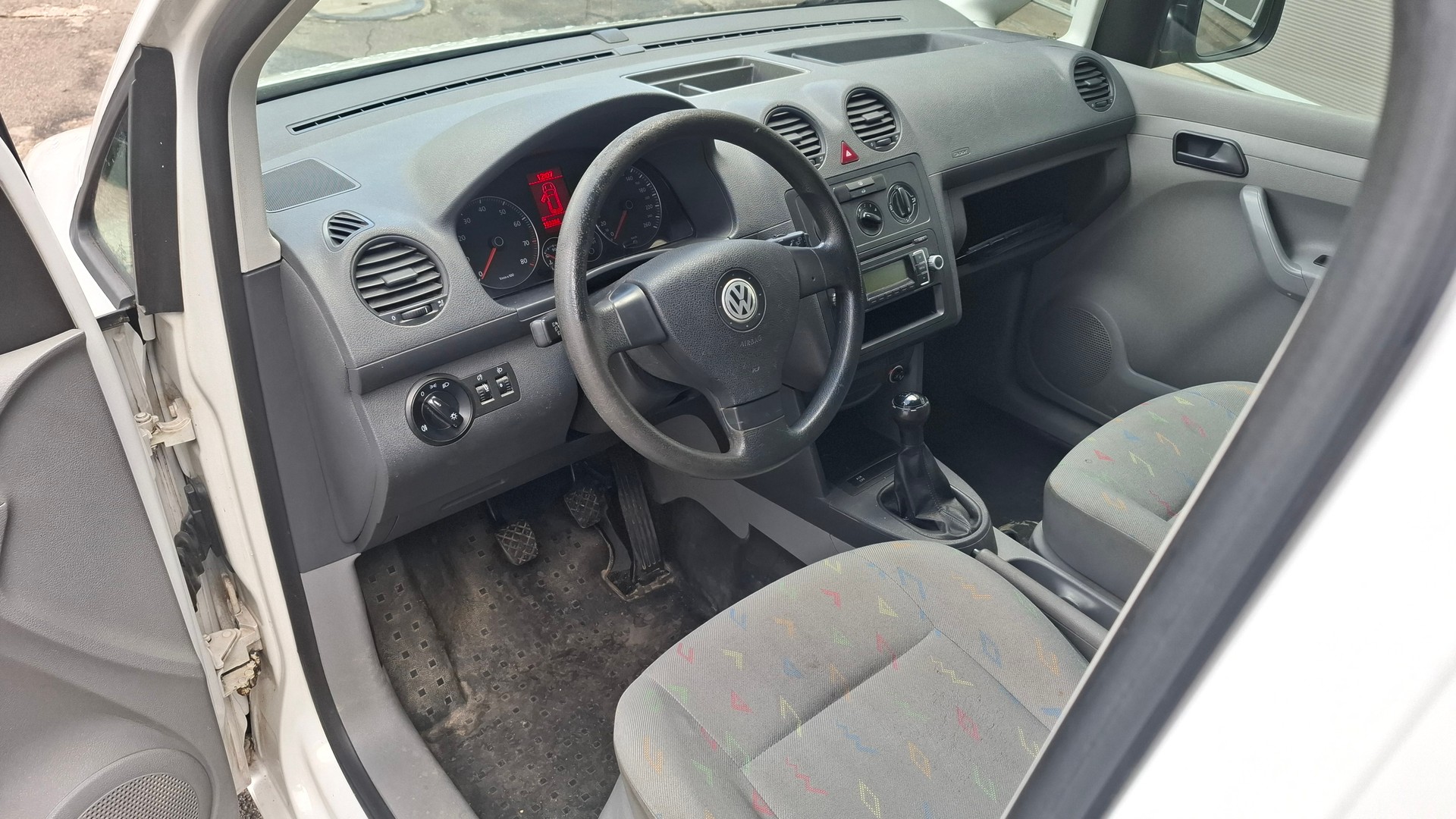 VW Caddy 2.0 EcoFuel-image-16