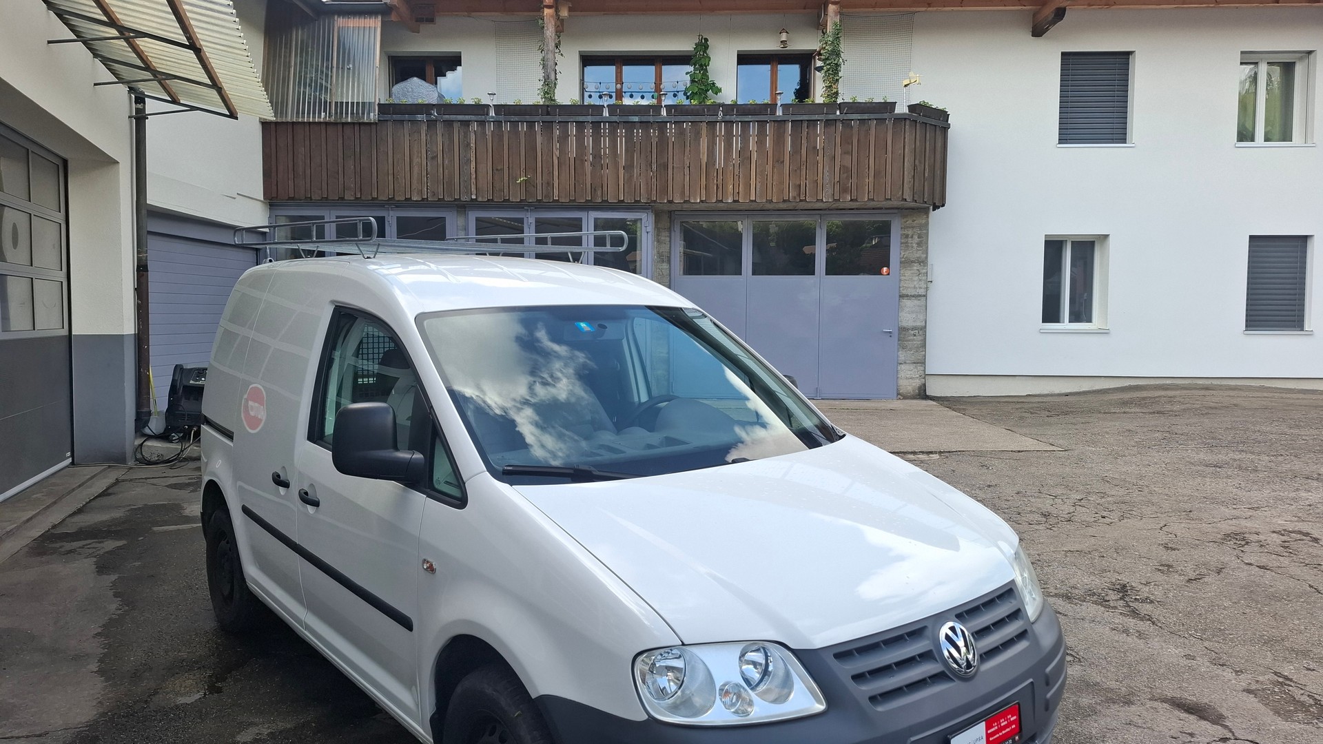 VW Caddy 2.0 EcoFuel-image-3