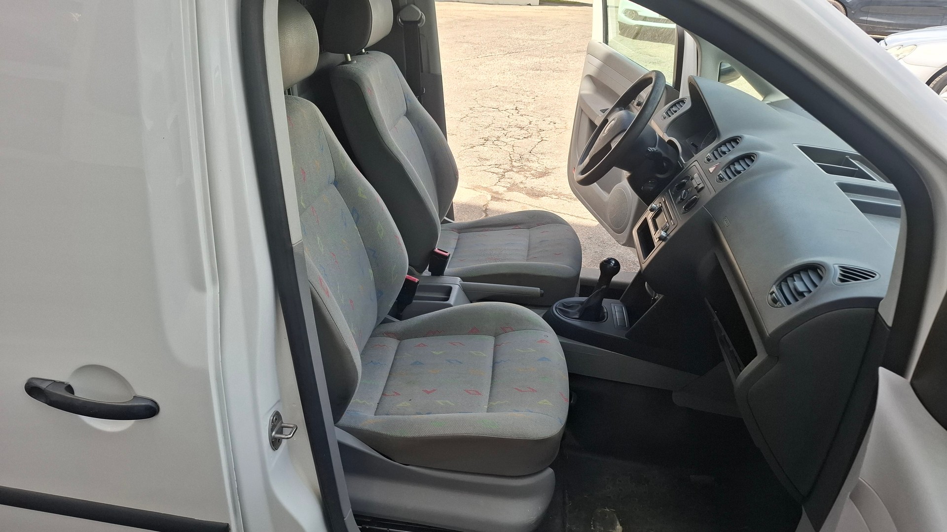 VW Caddy 2.0 EcoFuel-image-27