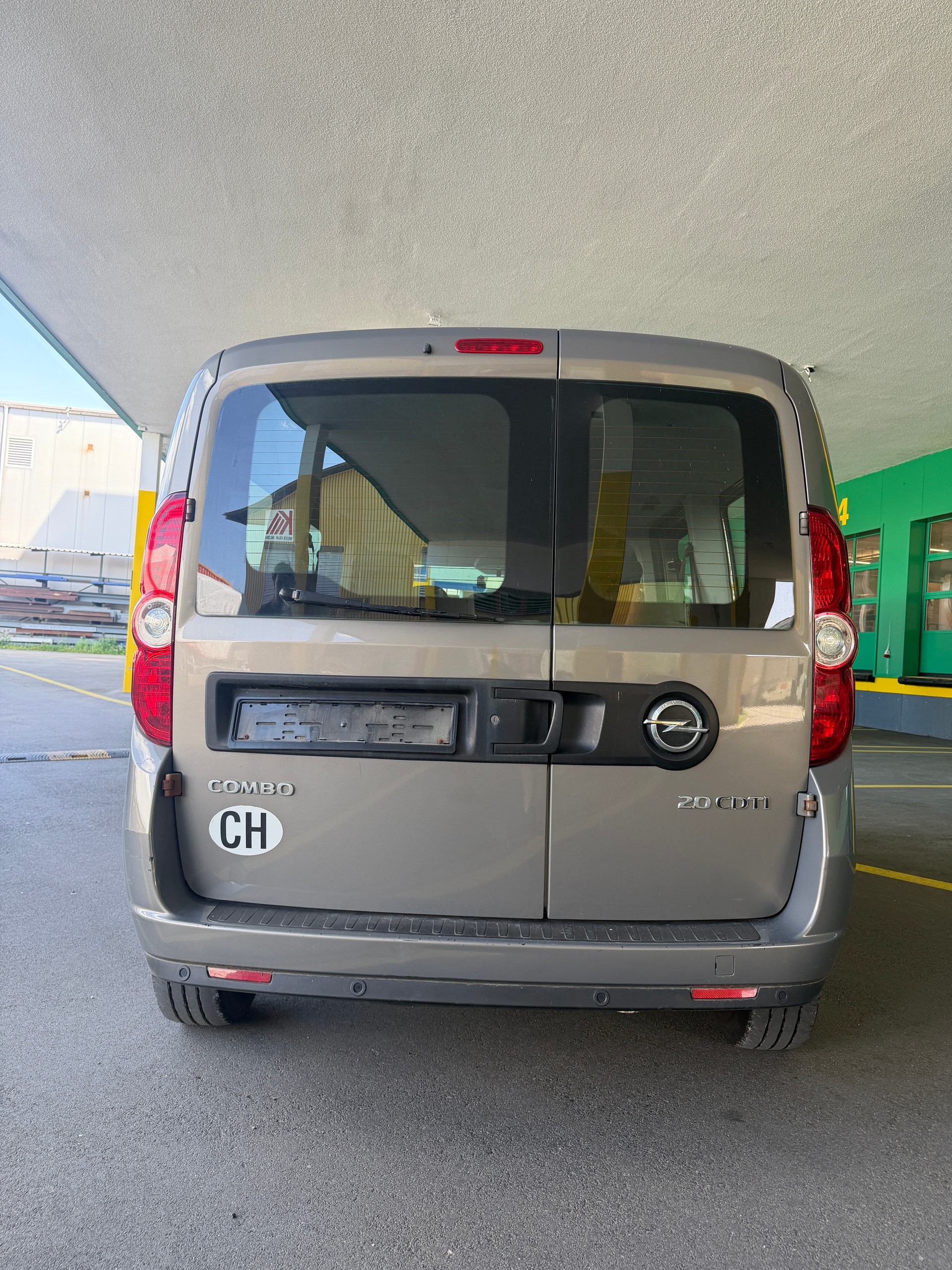 OPEL Combo 2.0 CDTI 2.4 L2H1-image-5