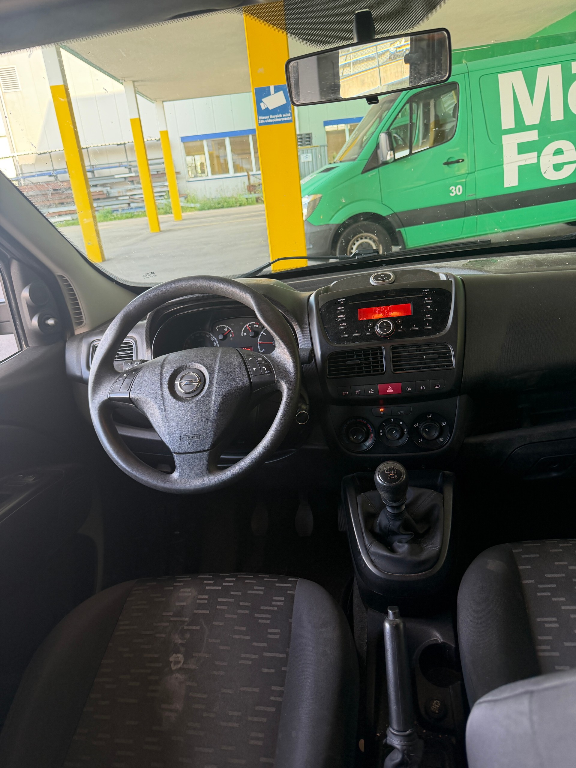 OPEL Combo 2.0 CDTI 2.4 L2H1-image-8