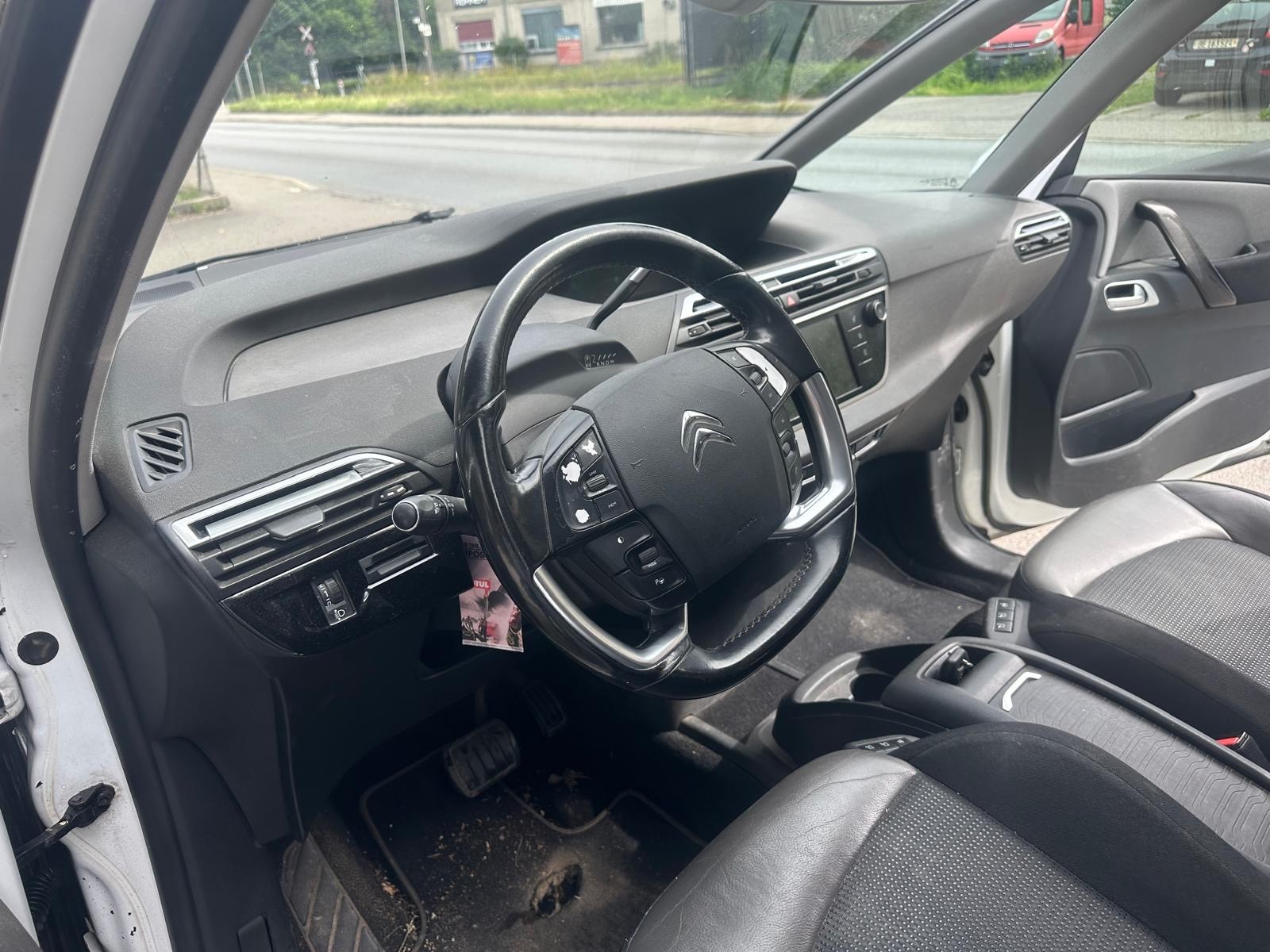 CITROEN Grand C4 Picasso 2.0 BlueHDi Séduction Automatic-image-7