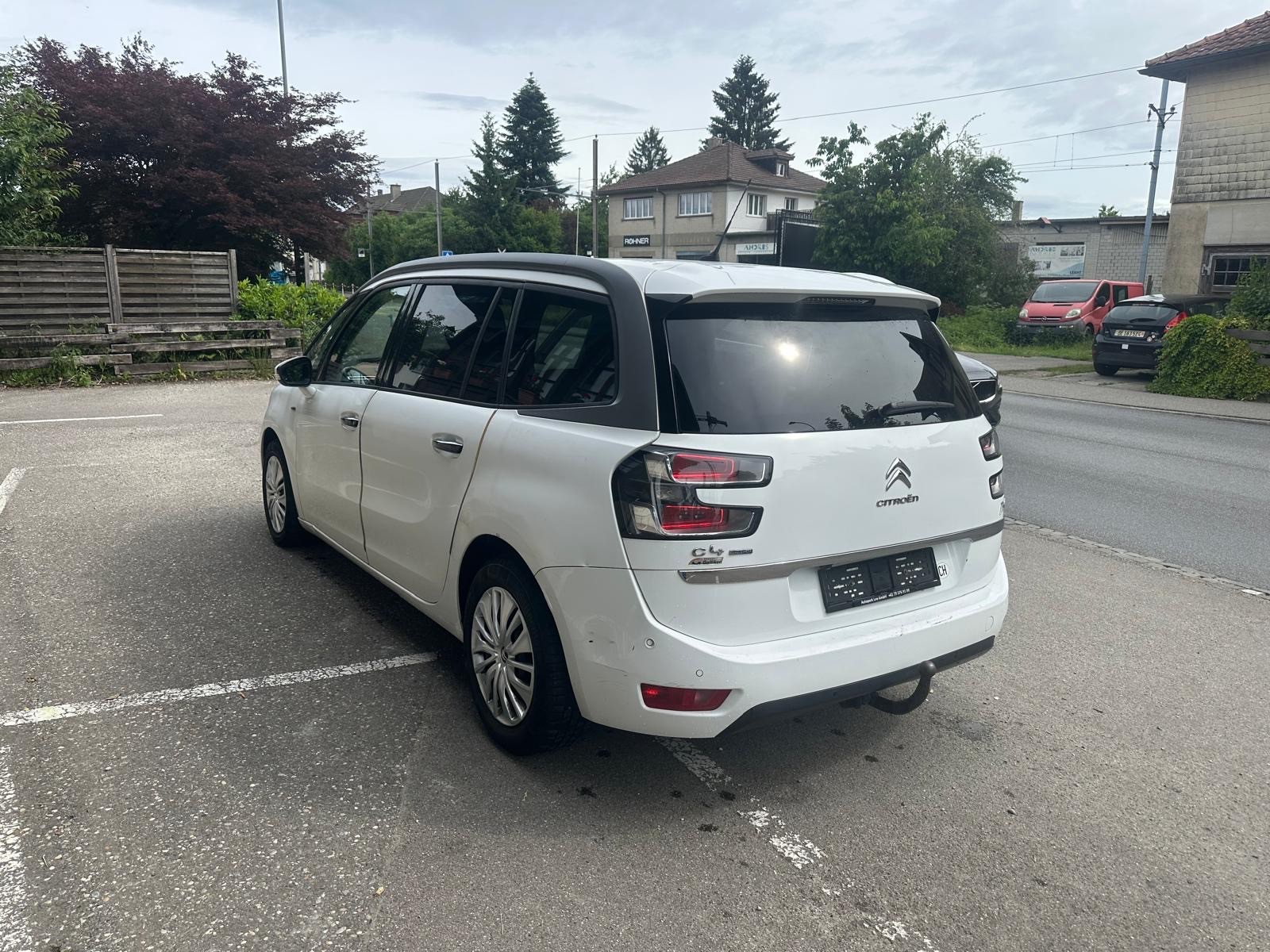 CITROEN Grand C4 Picasso 2.0 BlueHDi Séduction Automatic-image-2