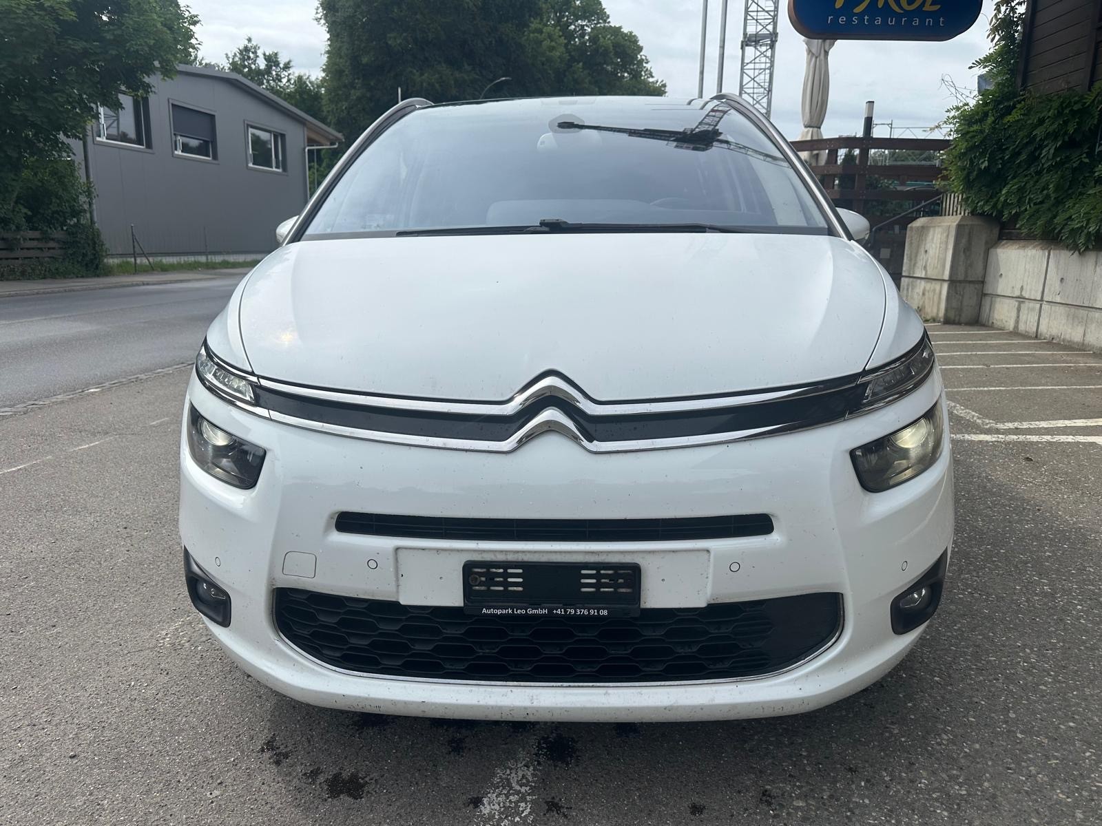 CITROEN Grand C4 Picasso 2.0 BlueHDi Séduction Automatic-image-4