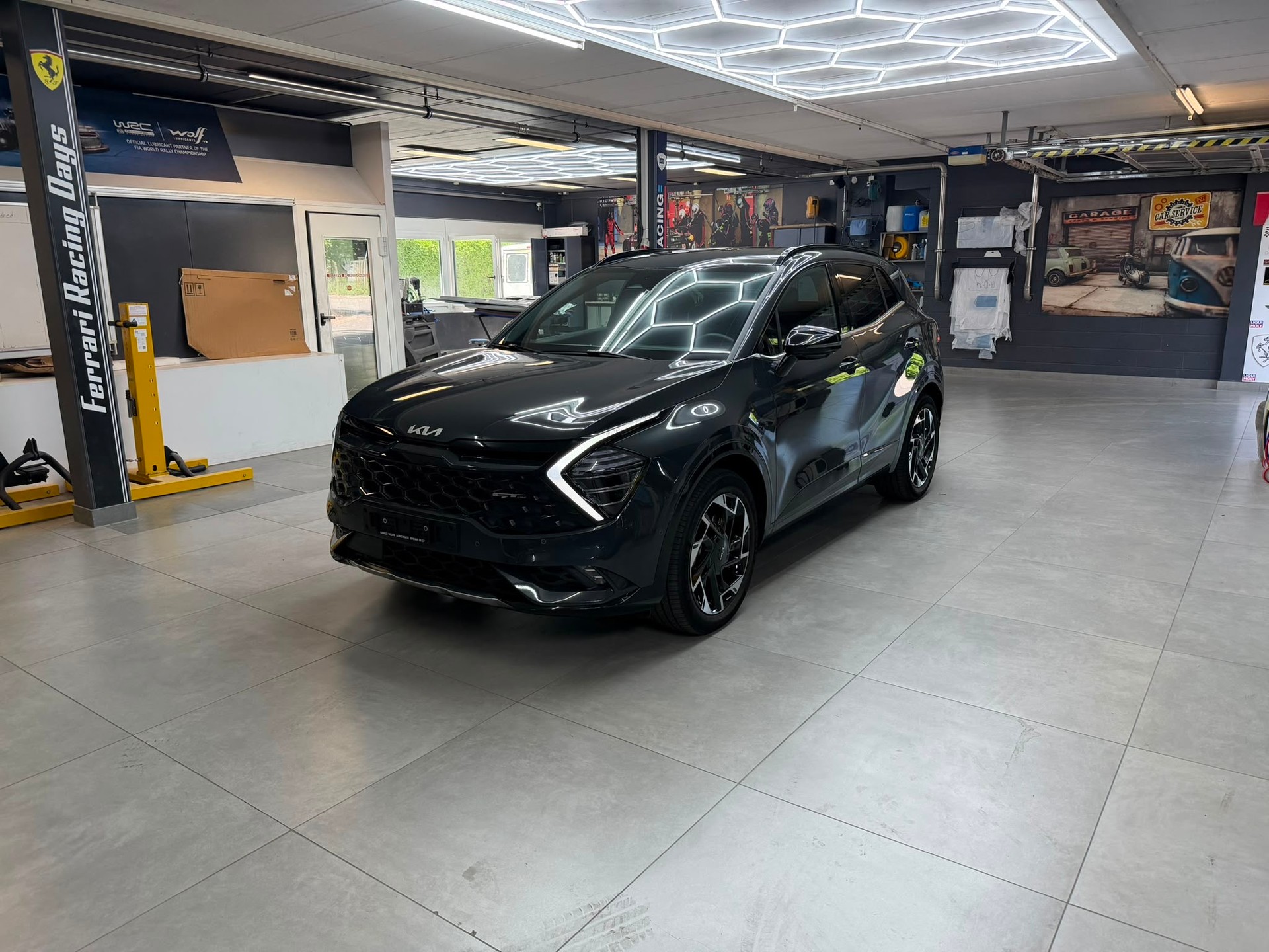 KIA Sportage 1.6T-GDi PHEV GT-Line 4x4 A-image-0