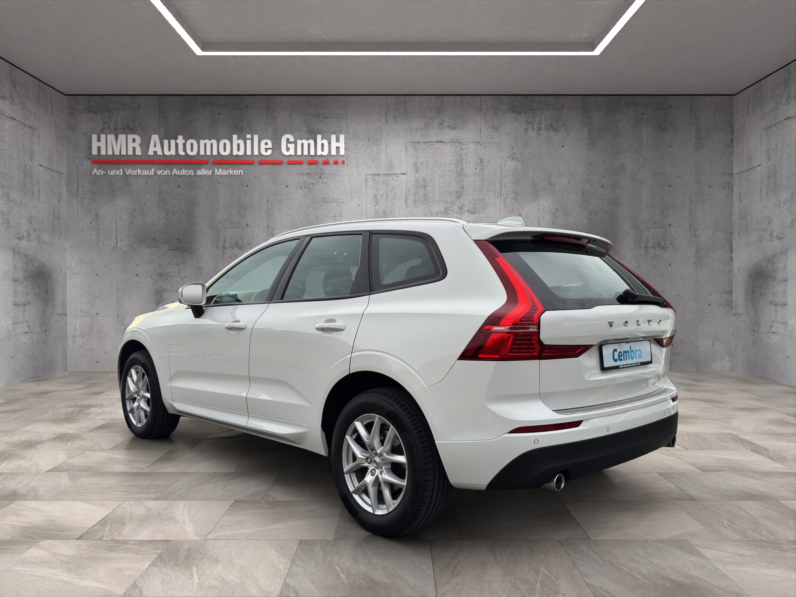VOLVO XC60 D4 AWD Momentum Geartronic-image-1