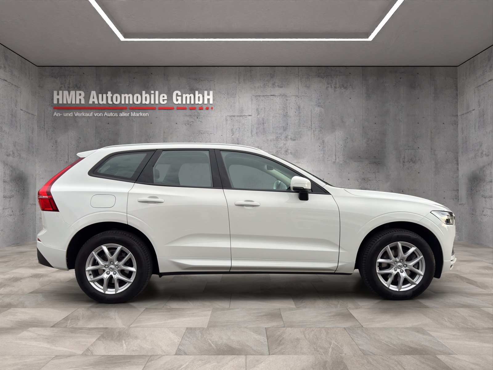VOLVO XC60 D4 AWD Momentum Geartronic-image-6