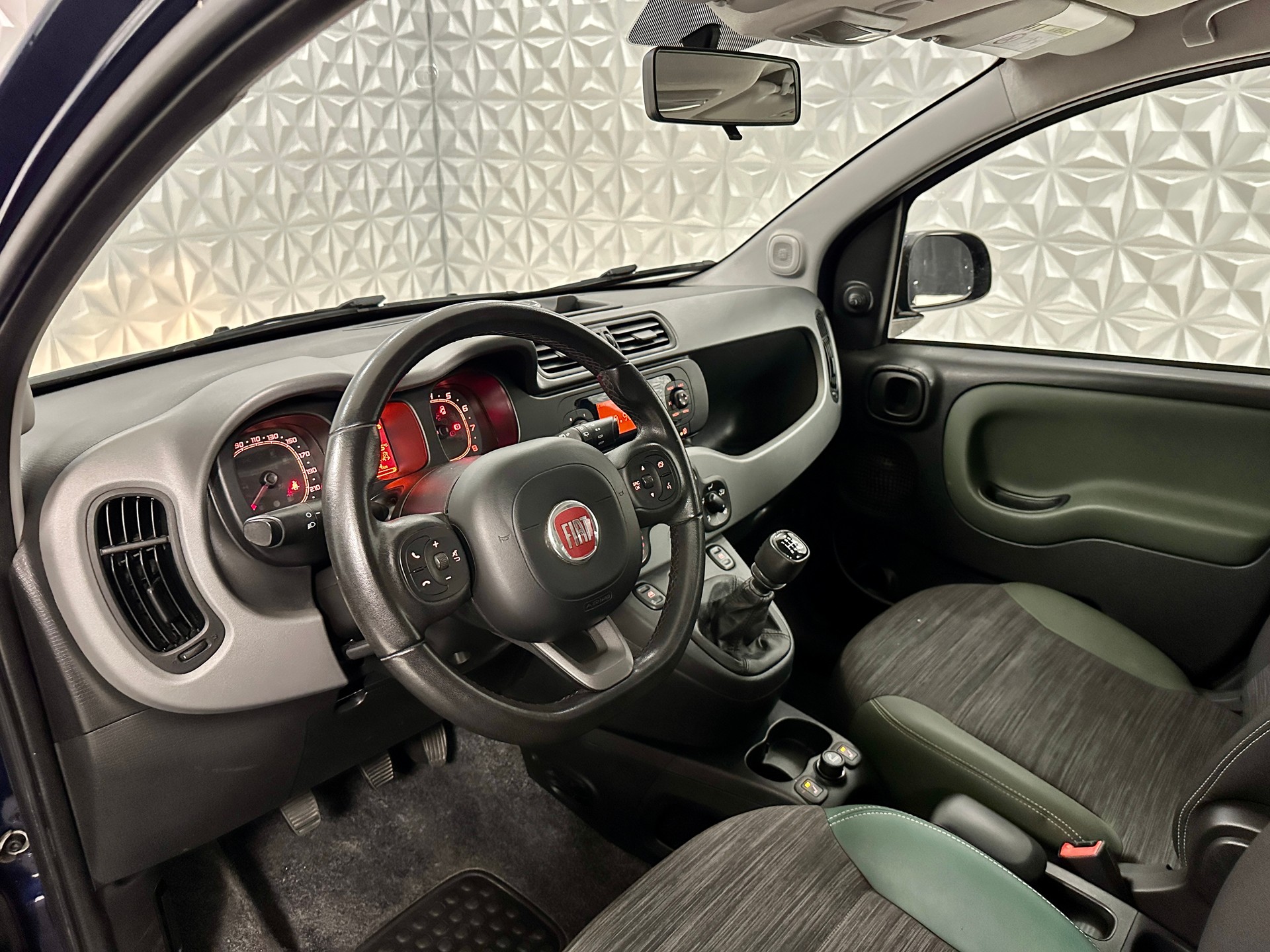 FIAT Panda 0.9 Twinair Turbo 4x4-image-10
