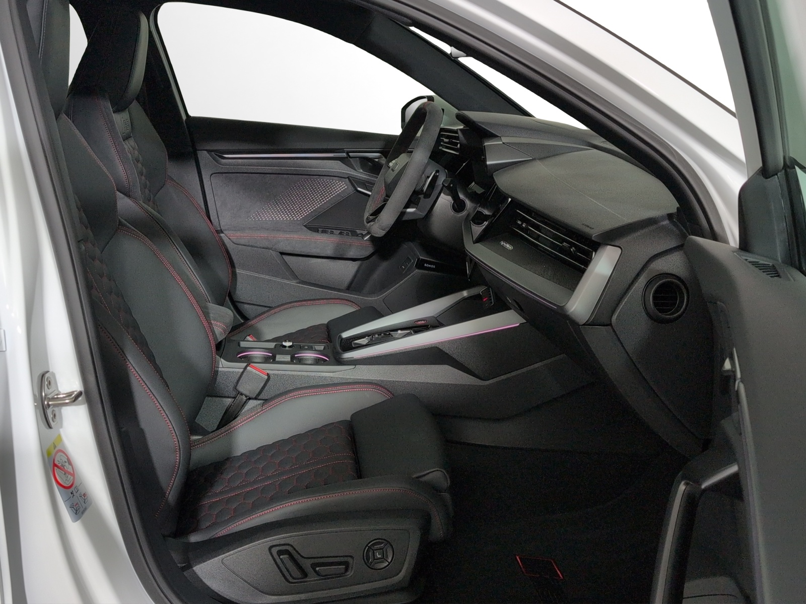 AUDI RS3 Sportback 2.5 TSI competition limited quattro S-tronic-image-6