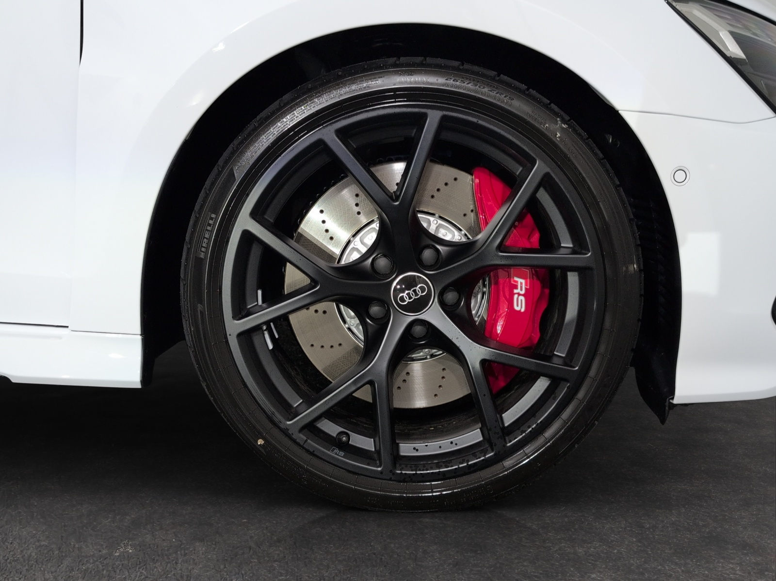 AUDI RS3 Sportback 2.5 TSI competition limited quattro S-tronic-image-4