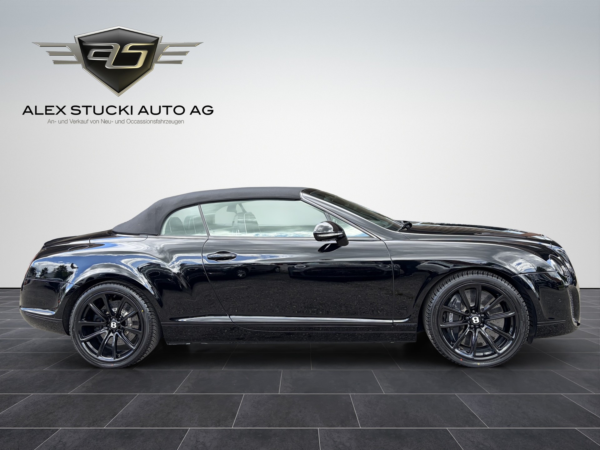 BENTLEY Continental Supersports Convertible 6.0-image-4