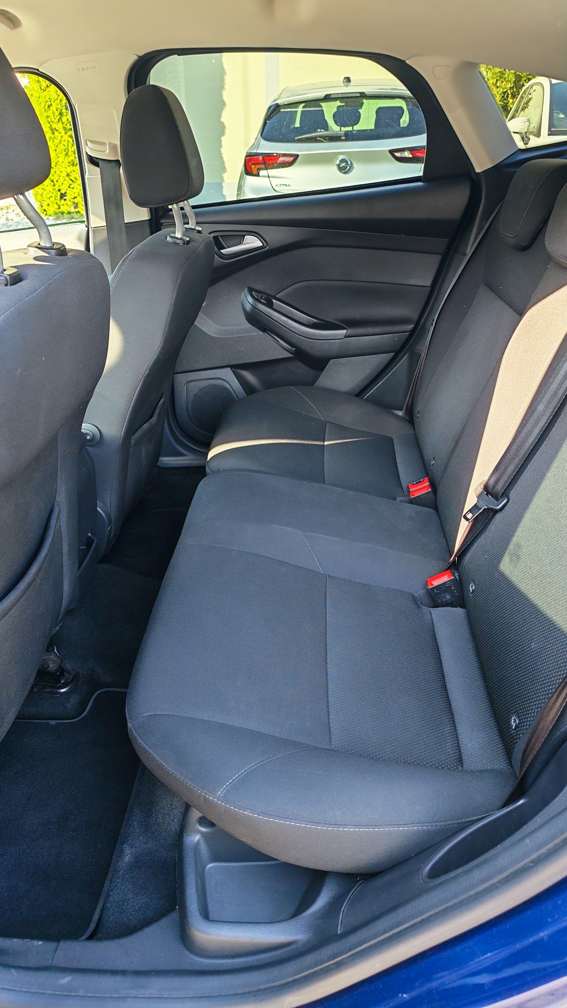 FORD Focus 1.0 SCTi Business Automatic-image-8