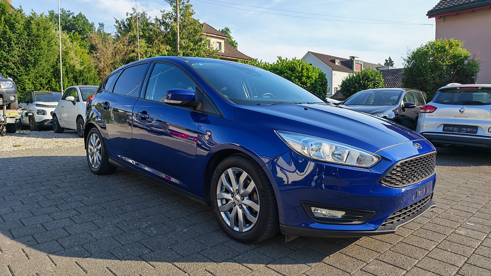FORD Focus 1.0 SCTi Business Automatic-image-0