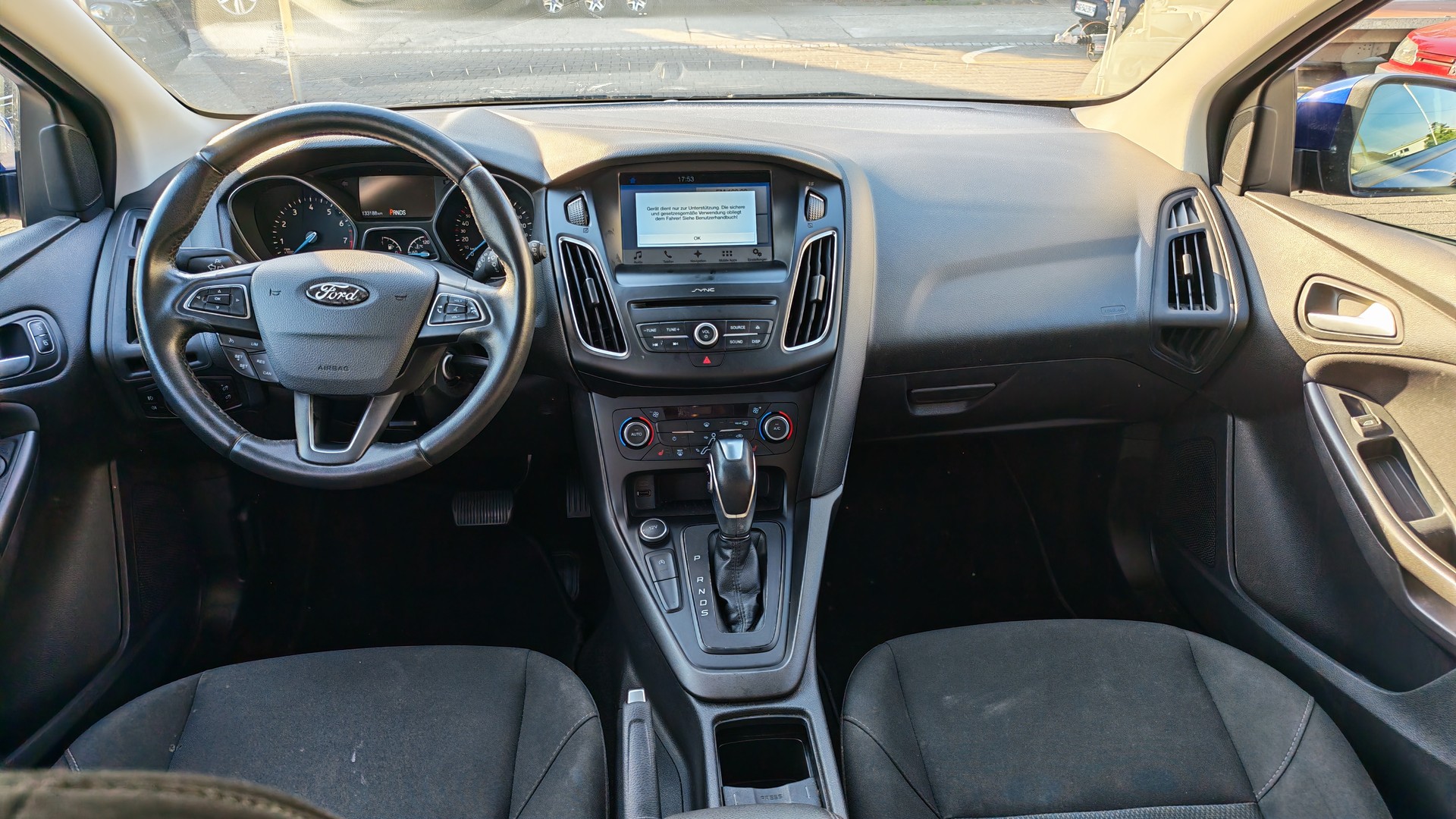 FORD Focus 1.0 SCTi Business Automatic-image-6