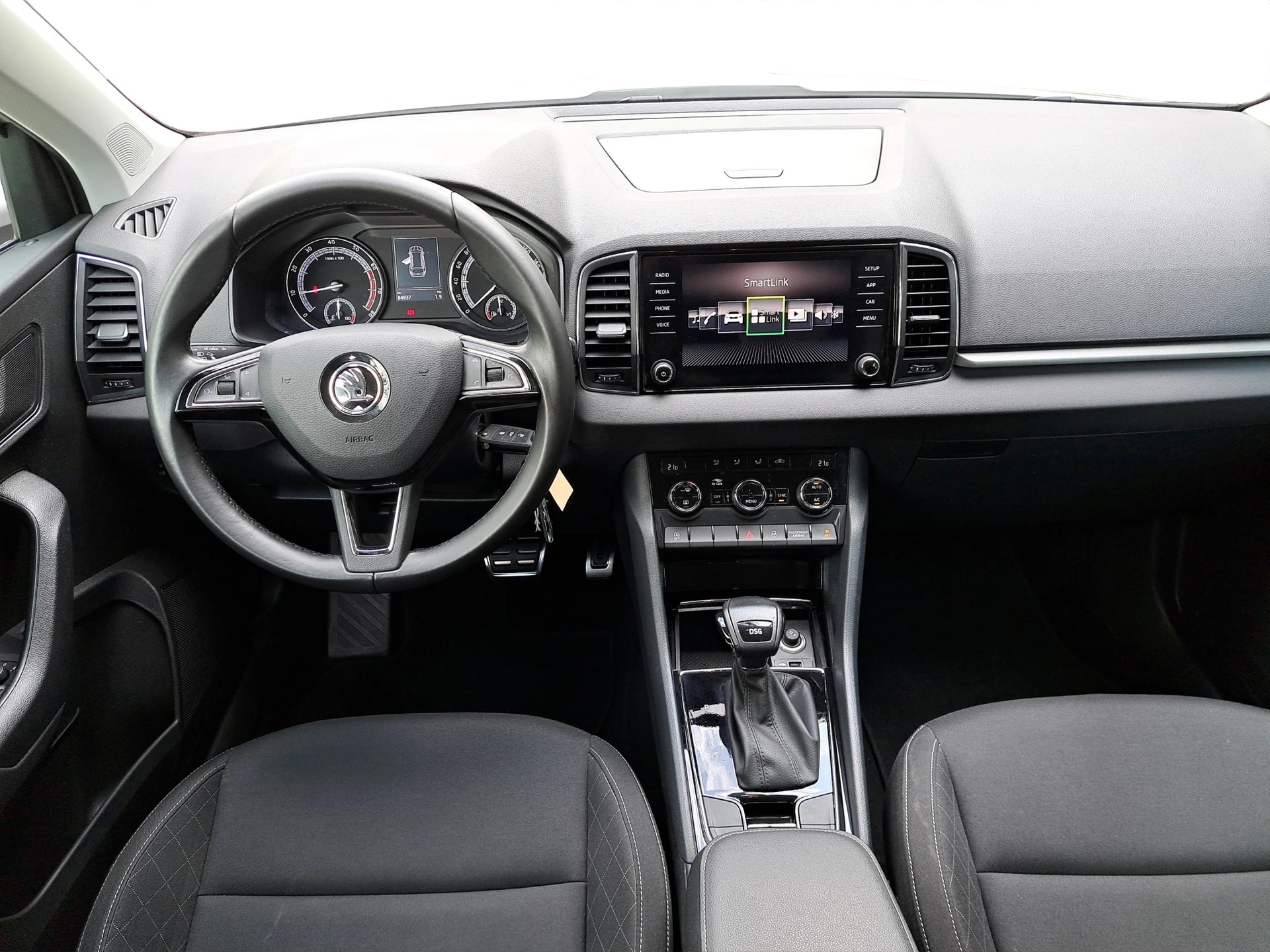 SKODA Karoq 1.0 TSI Ambition DSG-image-8