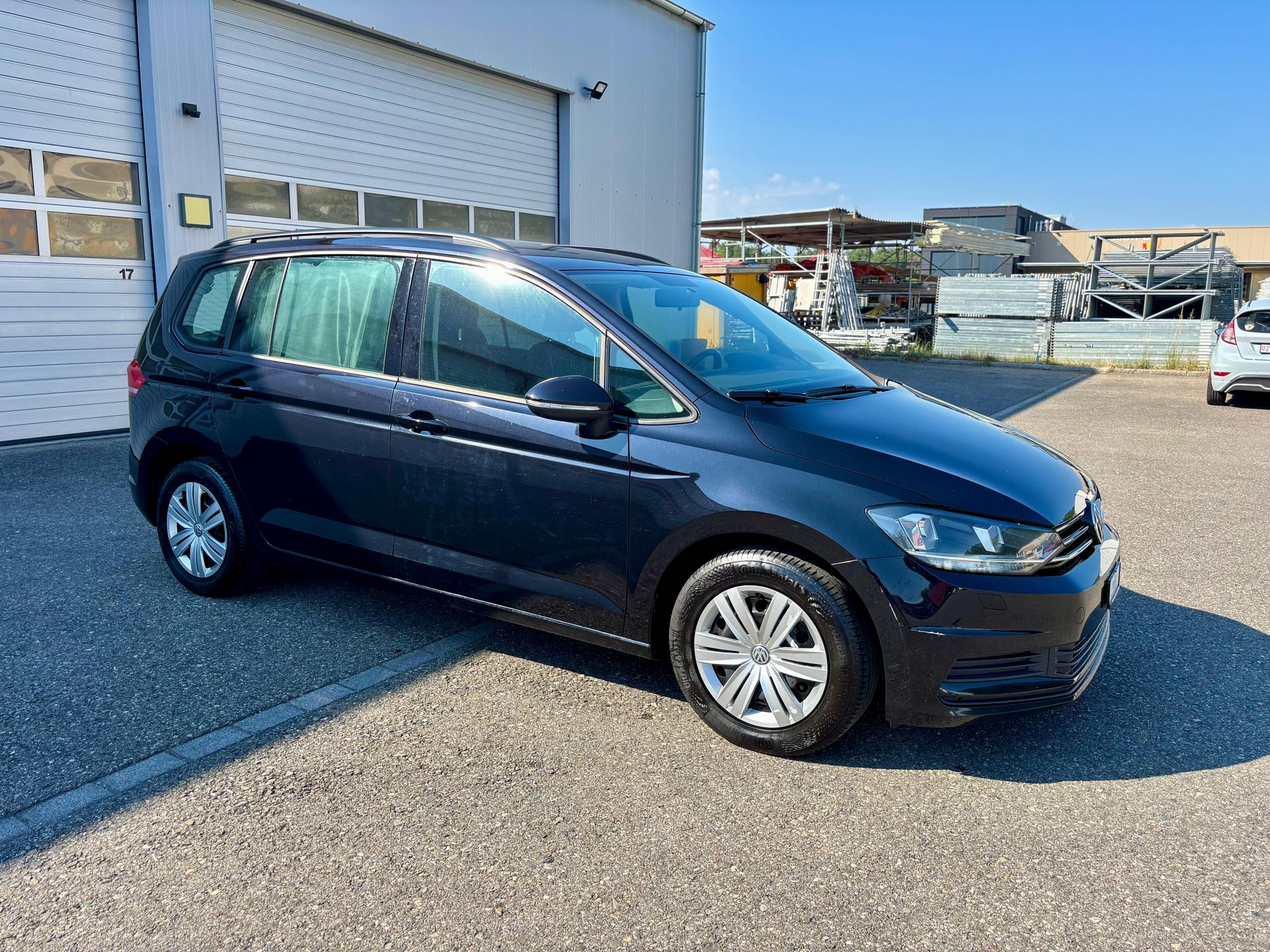 VW Touran 1.4 TSI BlueMotion / DSG/ 7-Plätzer-image-2