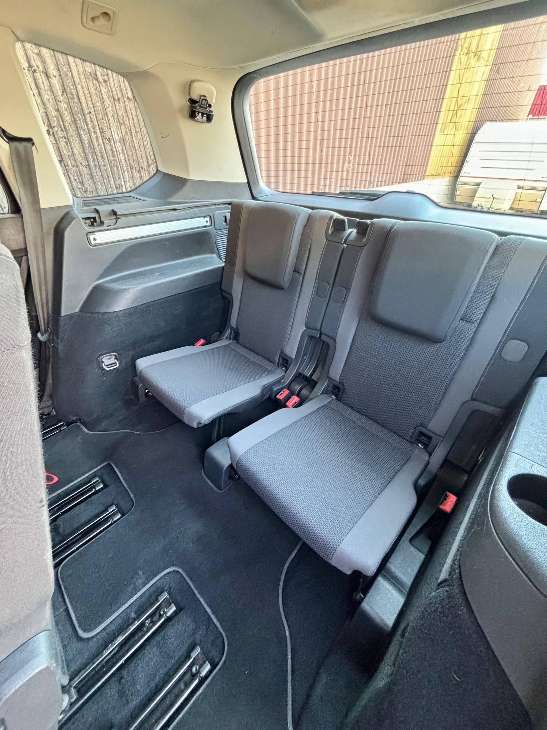 VW Touran 1.4 TSI BlueMotion / DSG/ 7-Plätzer-image-13