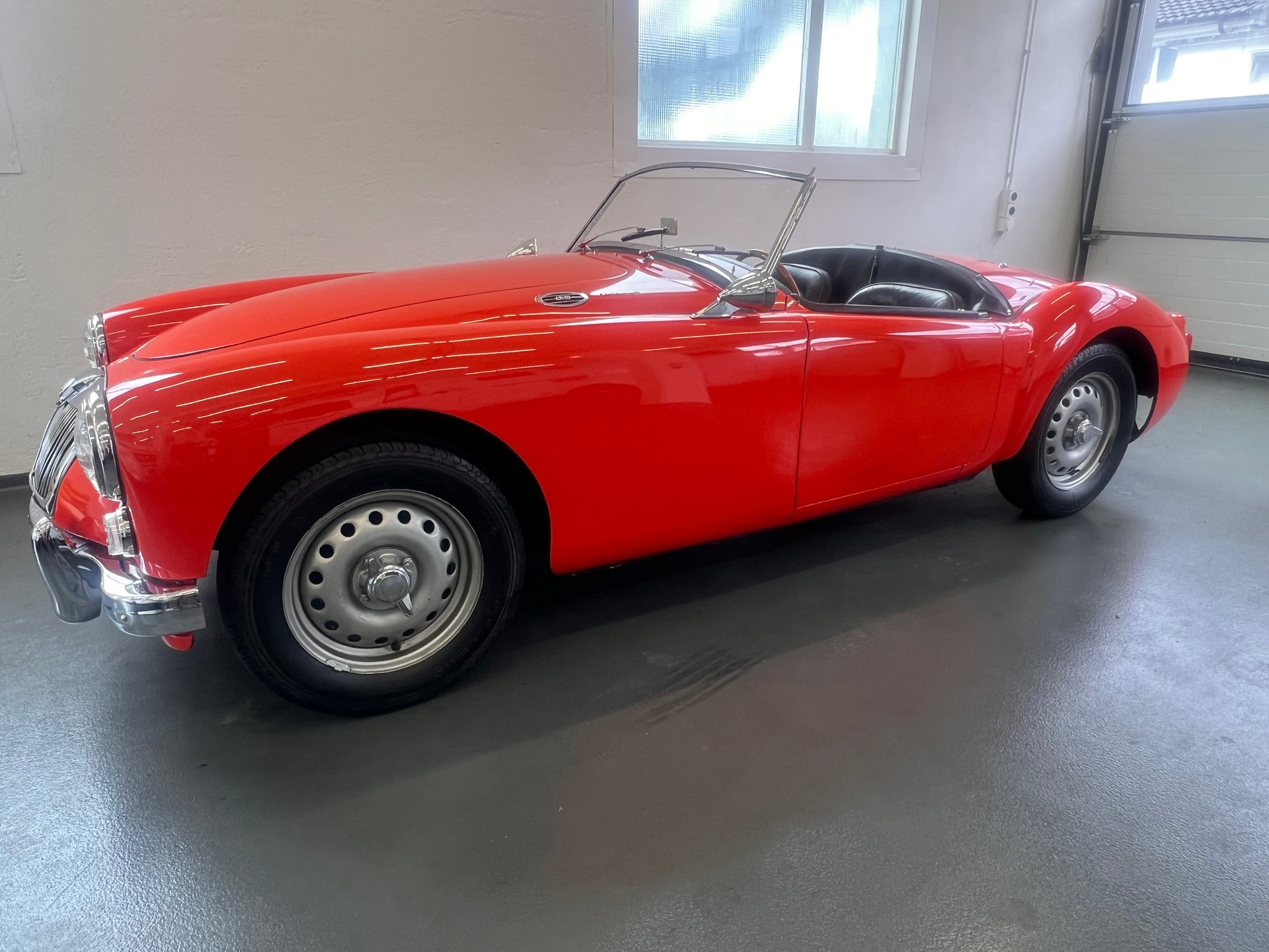 MG Motor 1800 ccm / 95PS-image-0