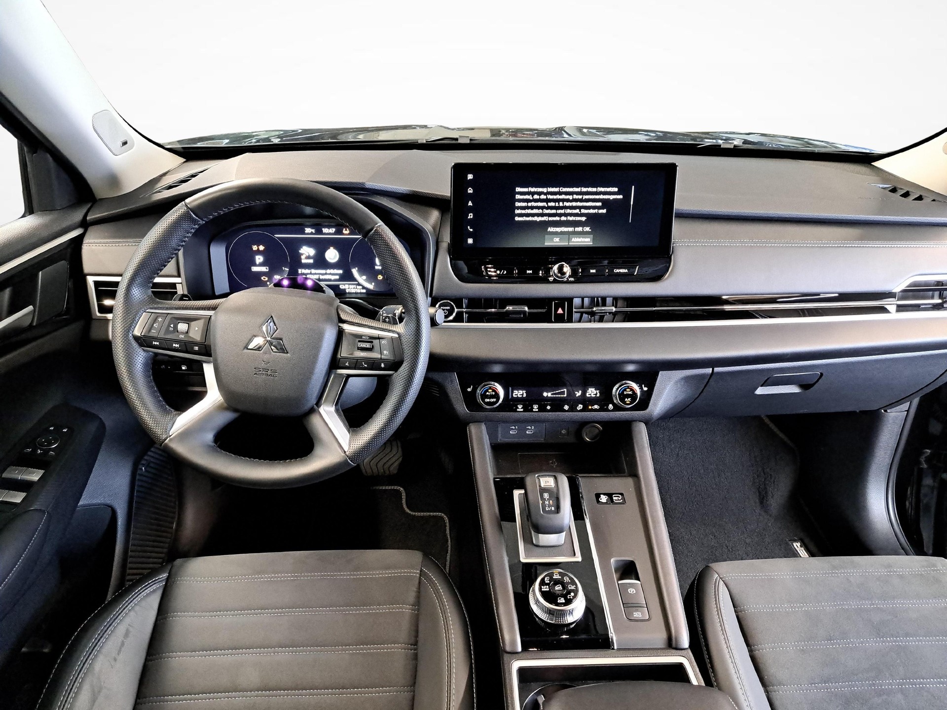 MITSUBISHI Outlander 2.4 PHEV Invite 4x4-image-8