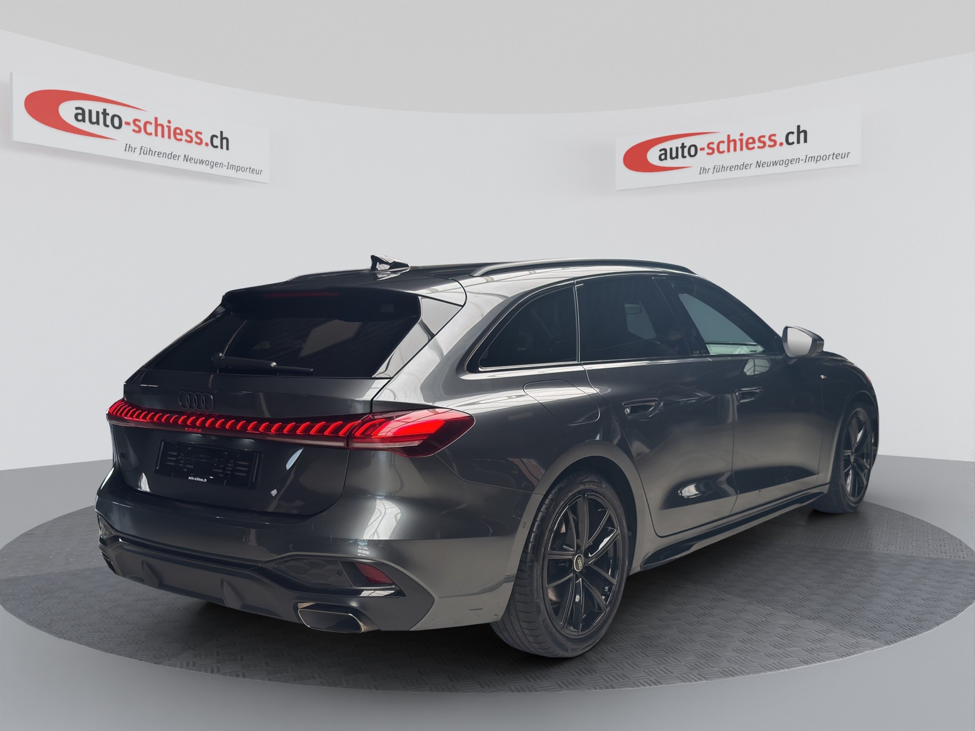 AUDI A5 Avant S Line Black Line TFSI-image-4