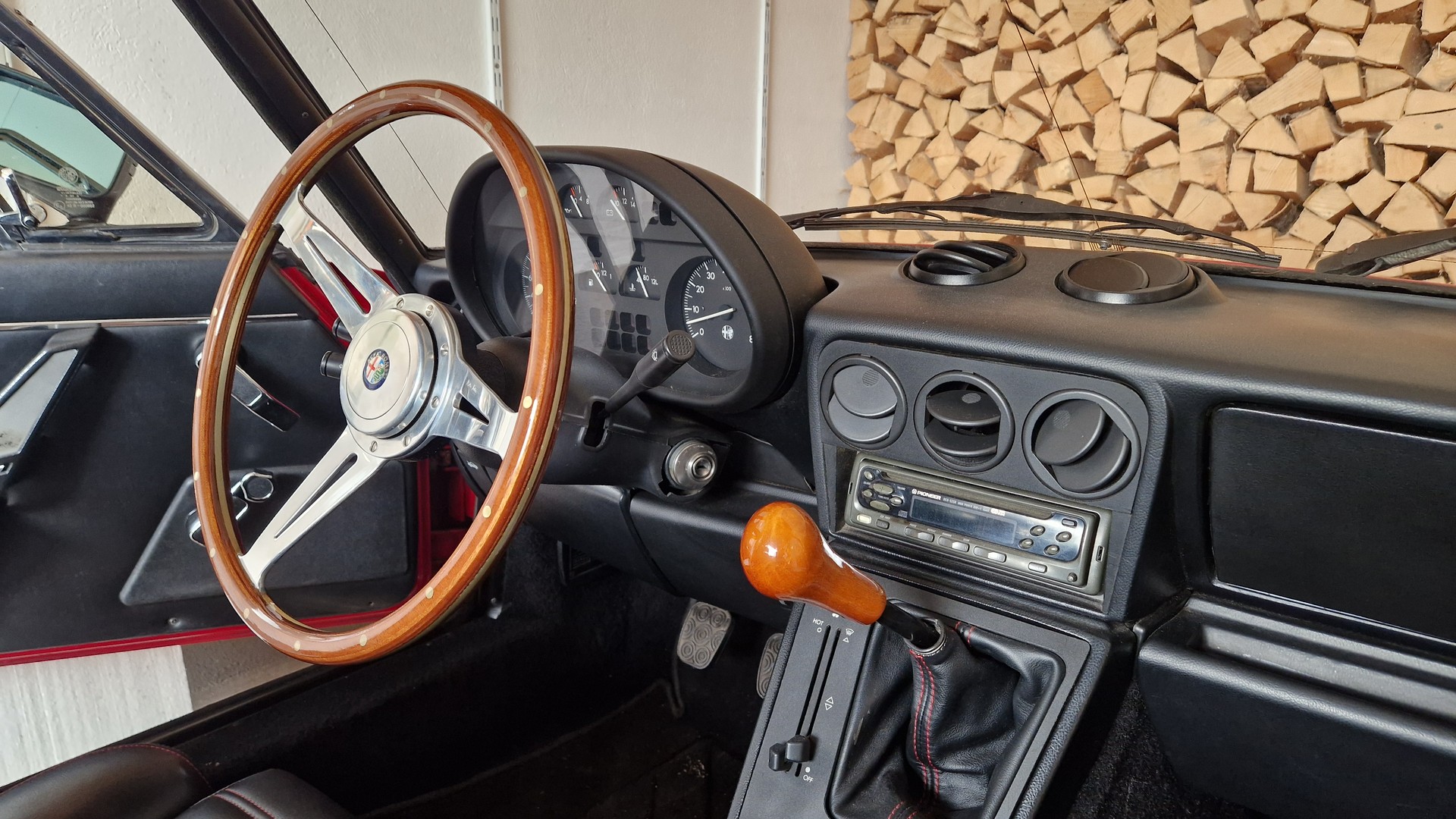 ALFA ROMEO 2.0-image-4