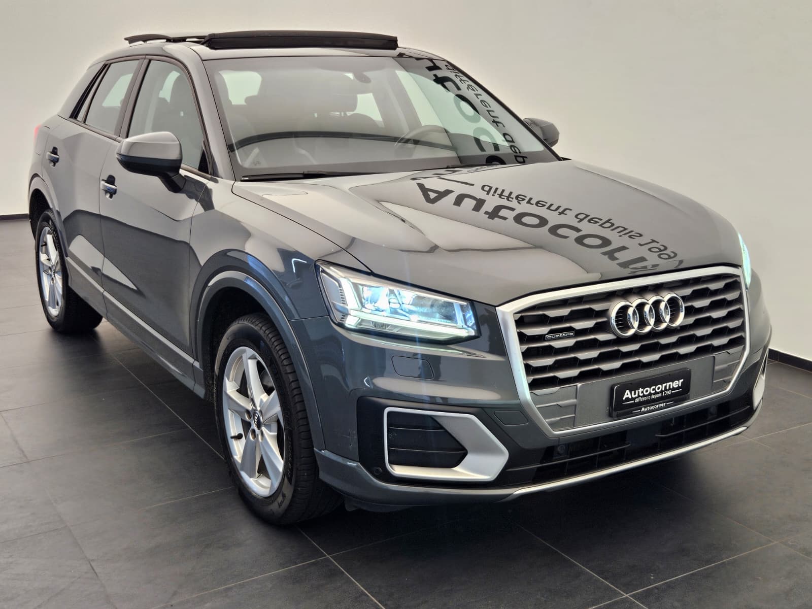 AUDI Q2 2.0 TFSI sport quattro S-tronic-image-4