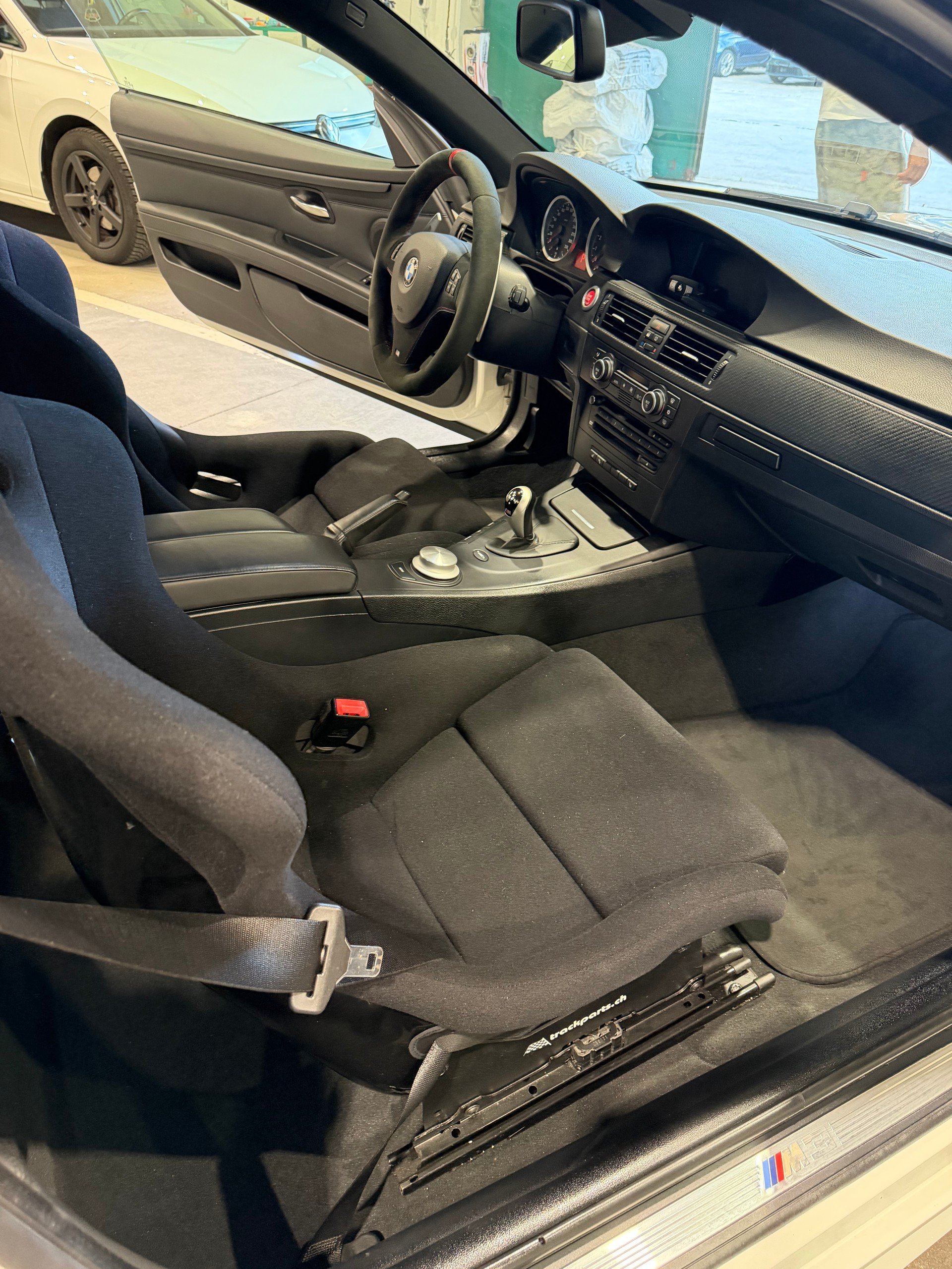 BMW M3 Coupé DSG-image-12