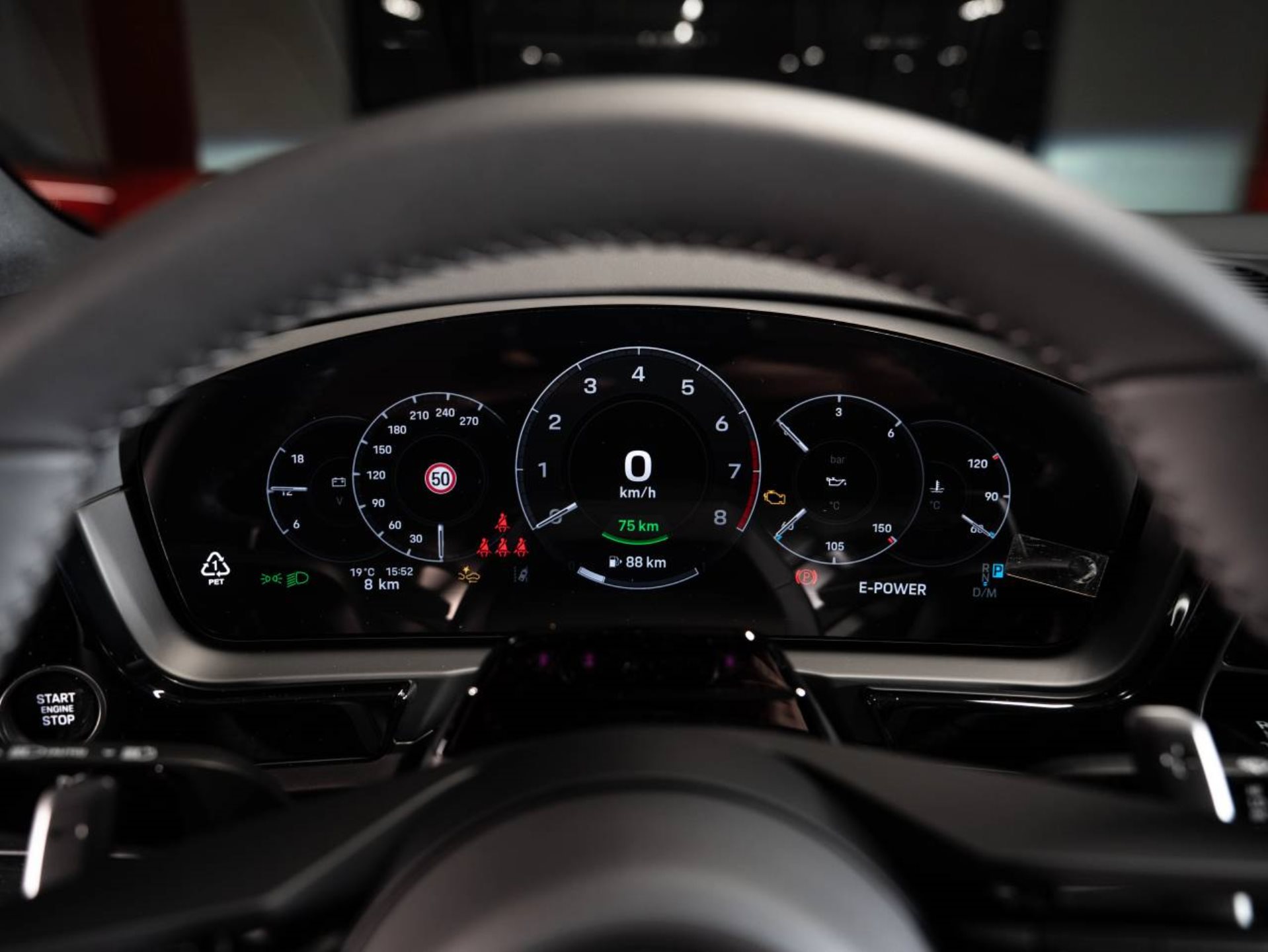 PORSCHE Cayenne E-Hybrid Coupé Black Edition-image-10