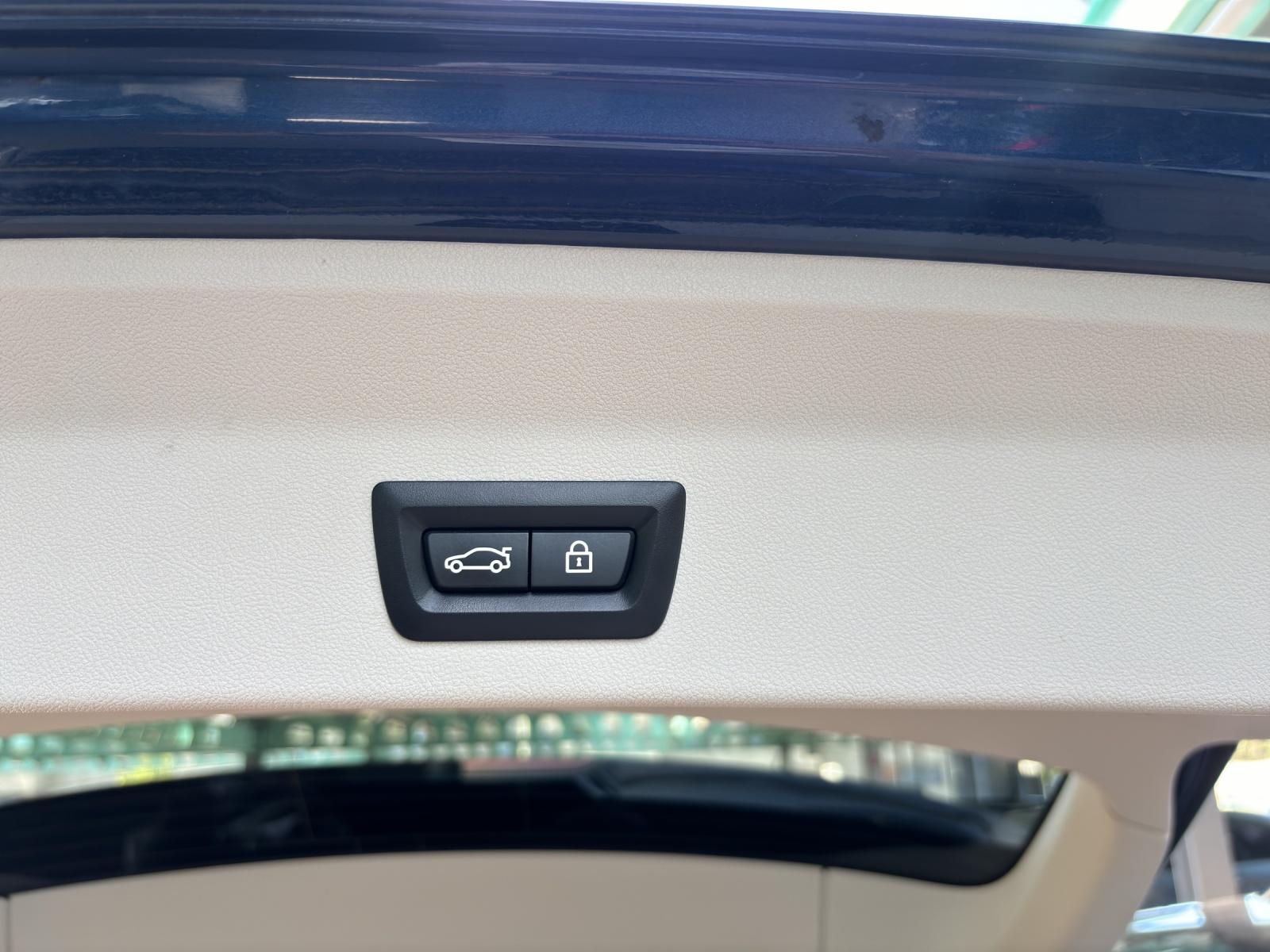 BMW X3 30e xDrive-image-21