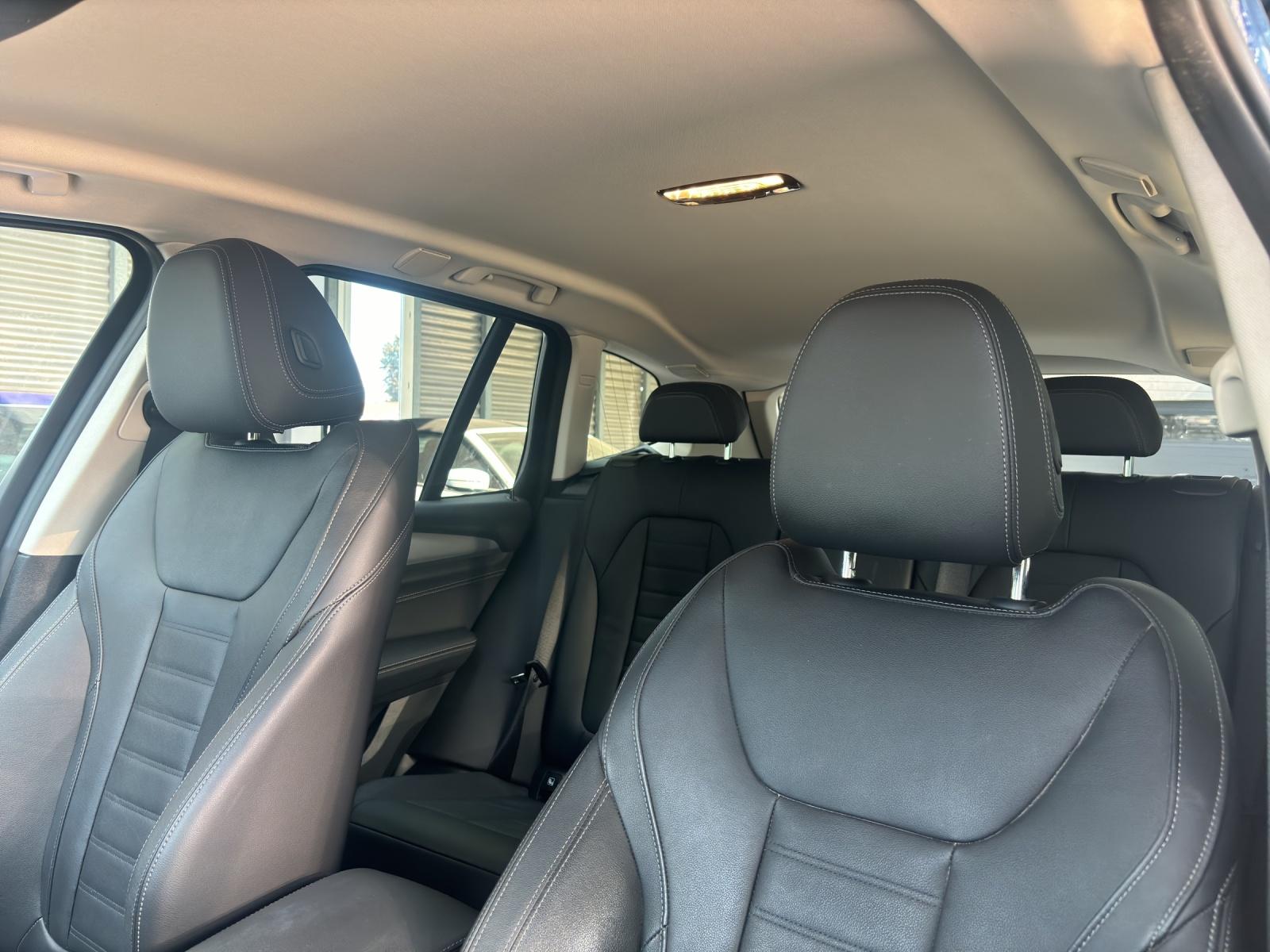 BMW X3 30e xDrive-image-12