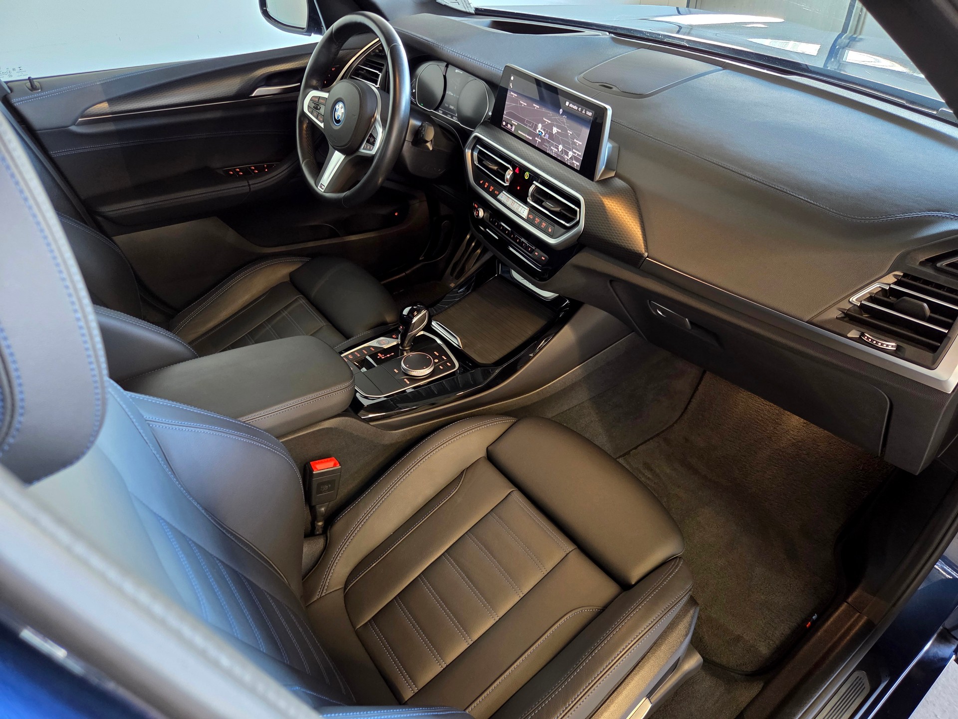 BMW X3 30e xDrive M-Sport-image-7