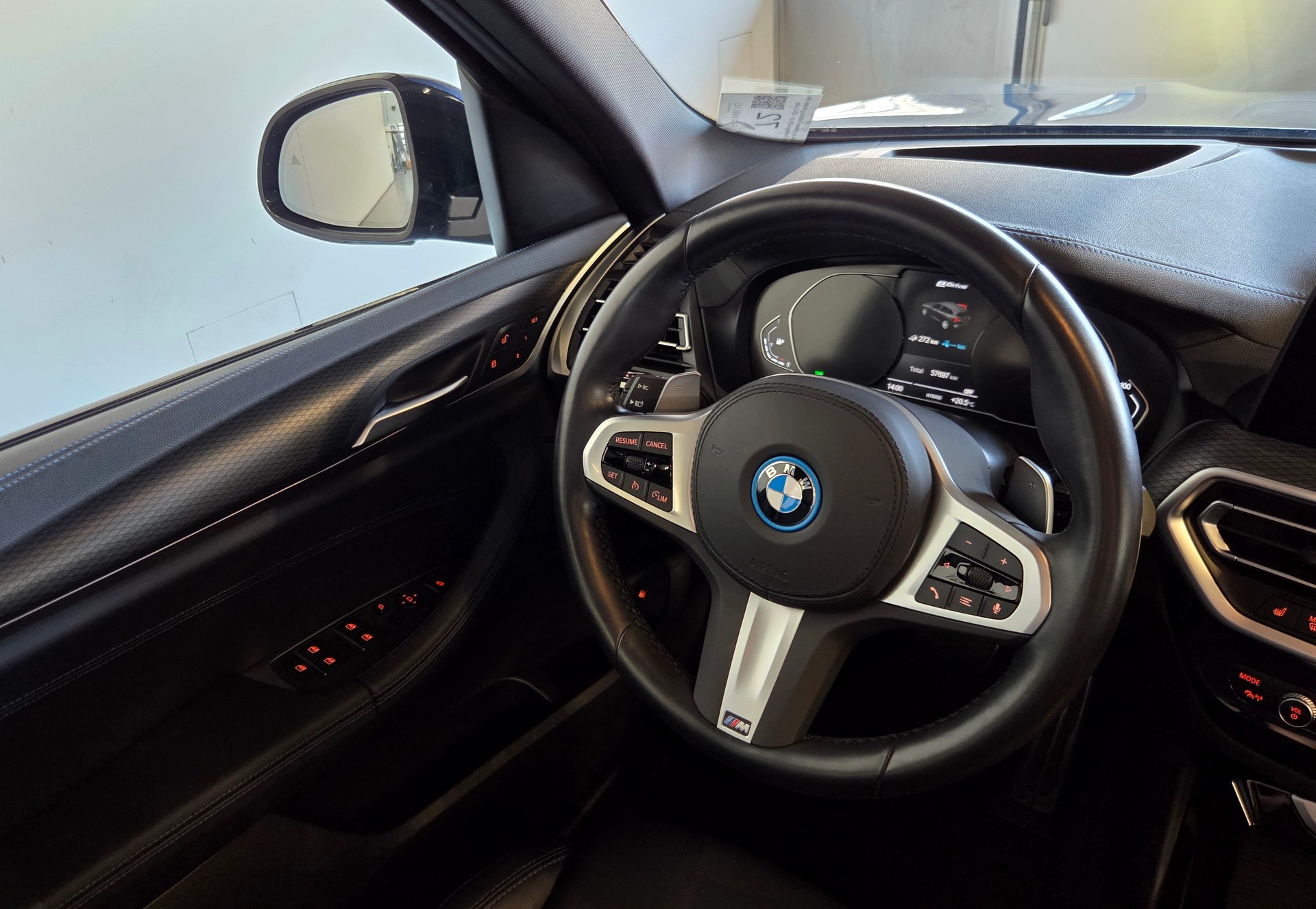 BMW X3 30e xDrive M-Sport-image-8