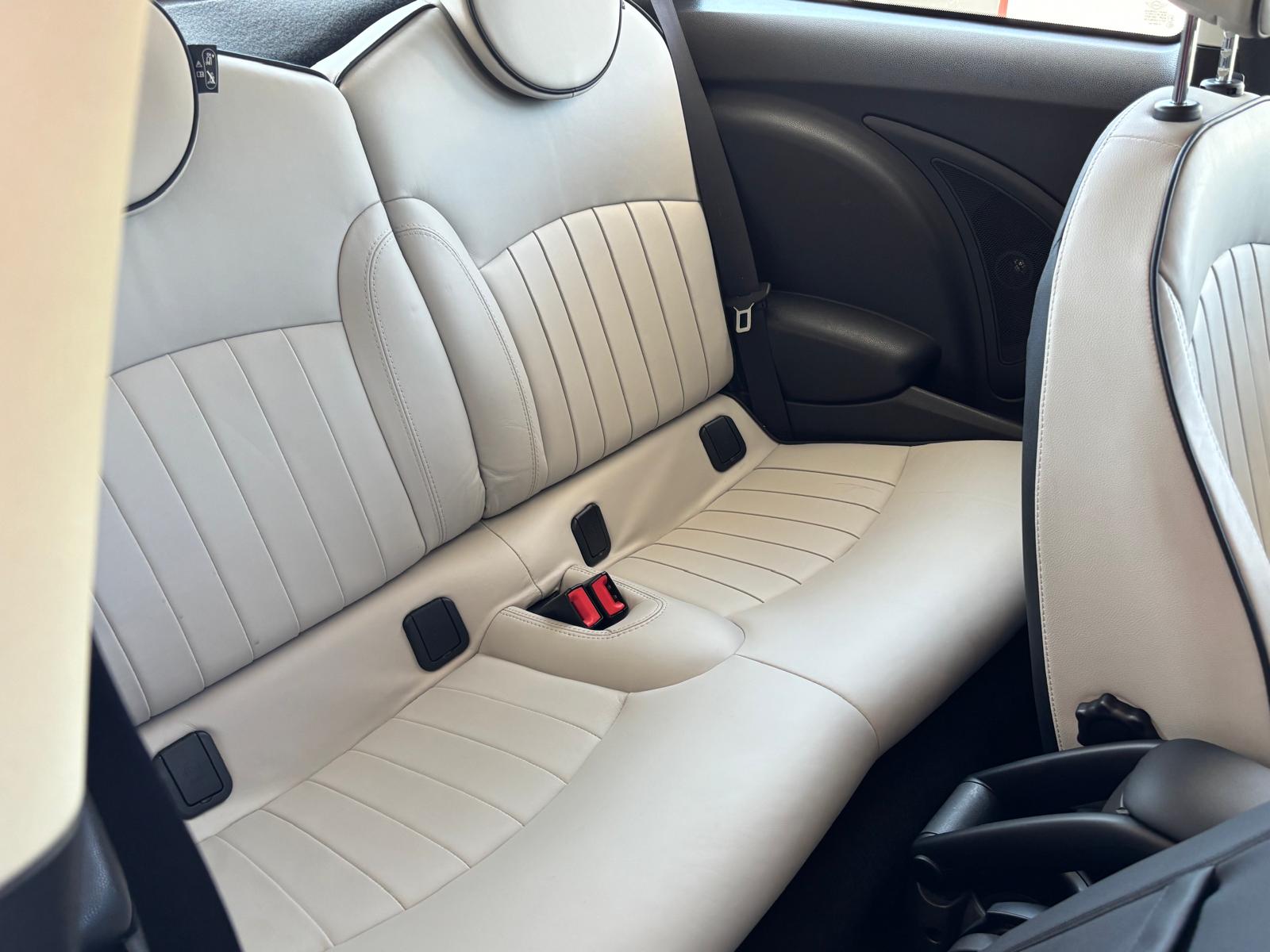 MINI Cooper-image-8