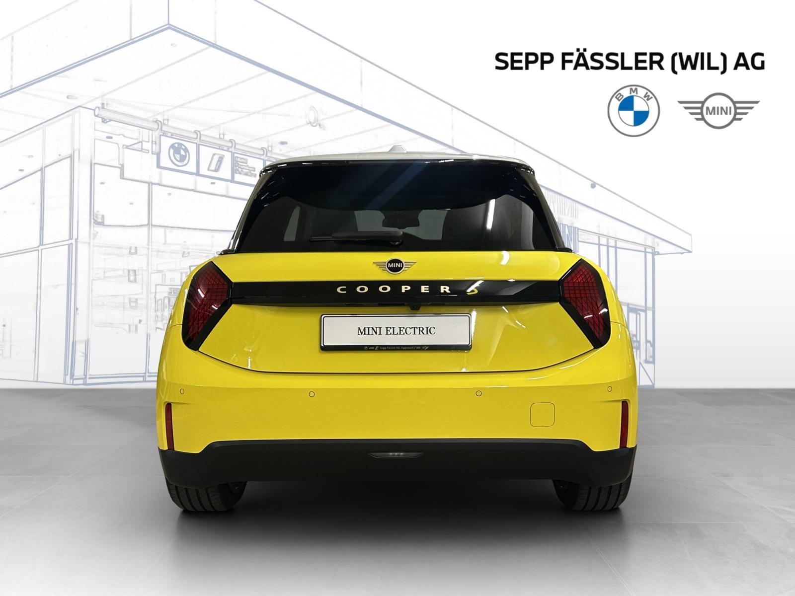 MINI Cooper SE J01-image-5