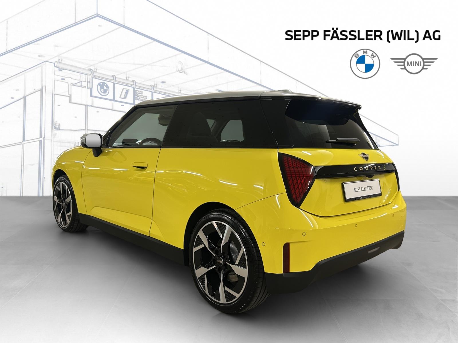 MINI Cooper SE J01-image-4